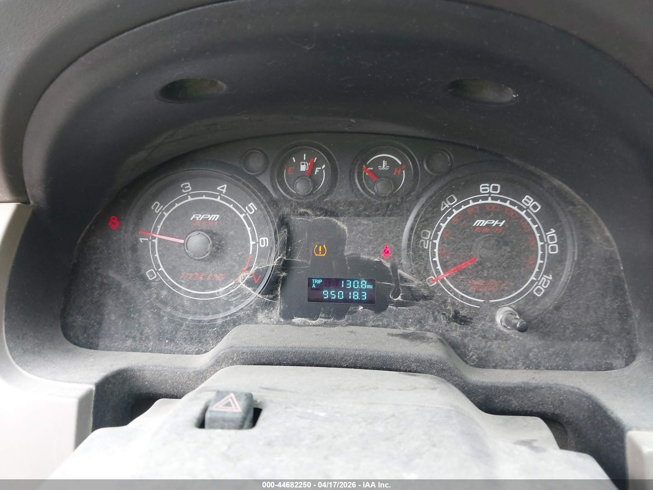 2008 Ford Focus S Light Blue vin: 1FAHP32N98W125859