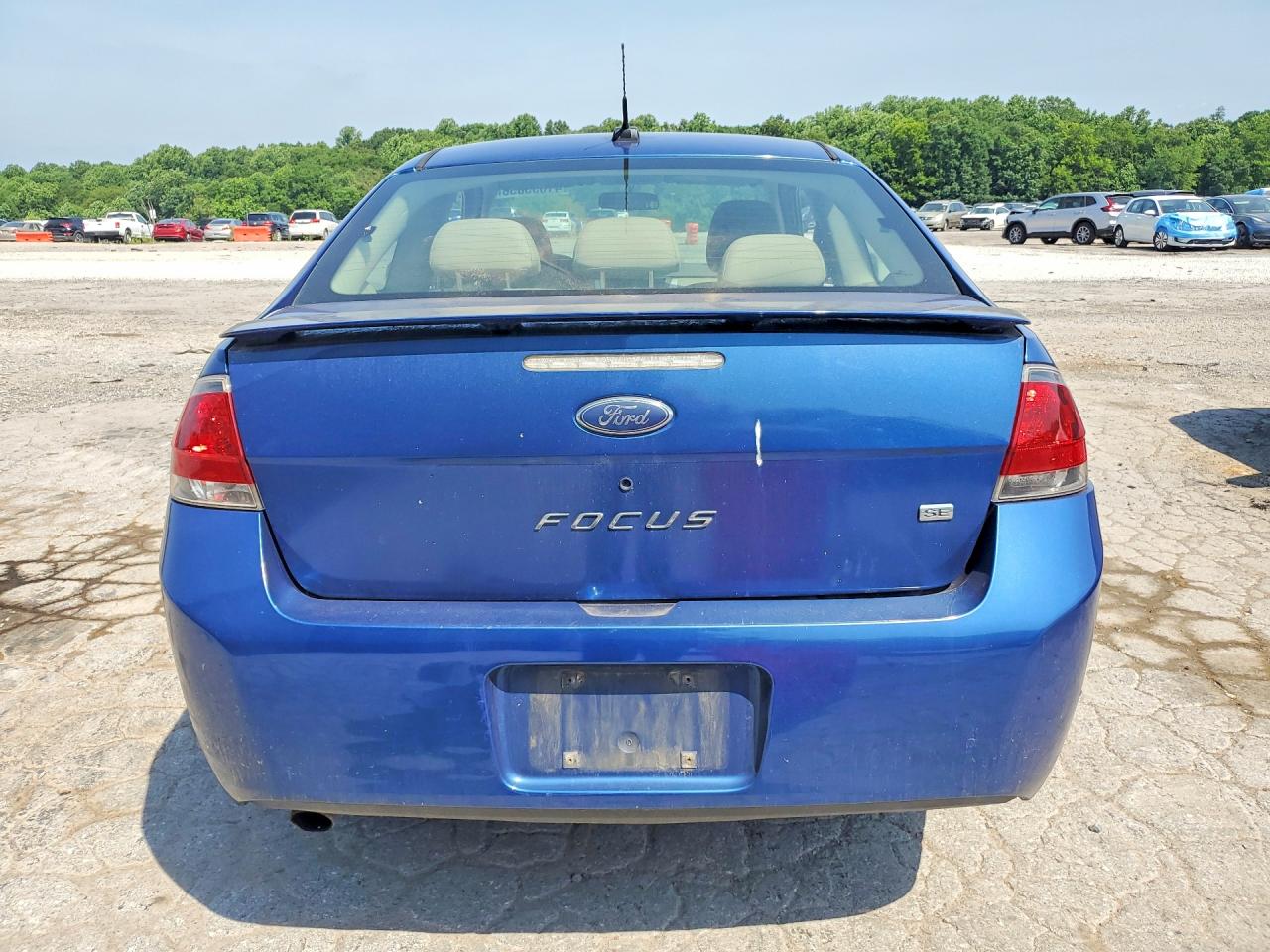 2009 Ford Focus Se Blue vin: 1FAHP32NX9W178846