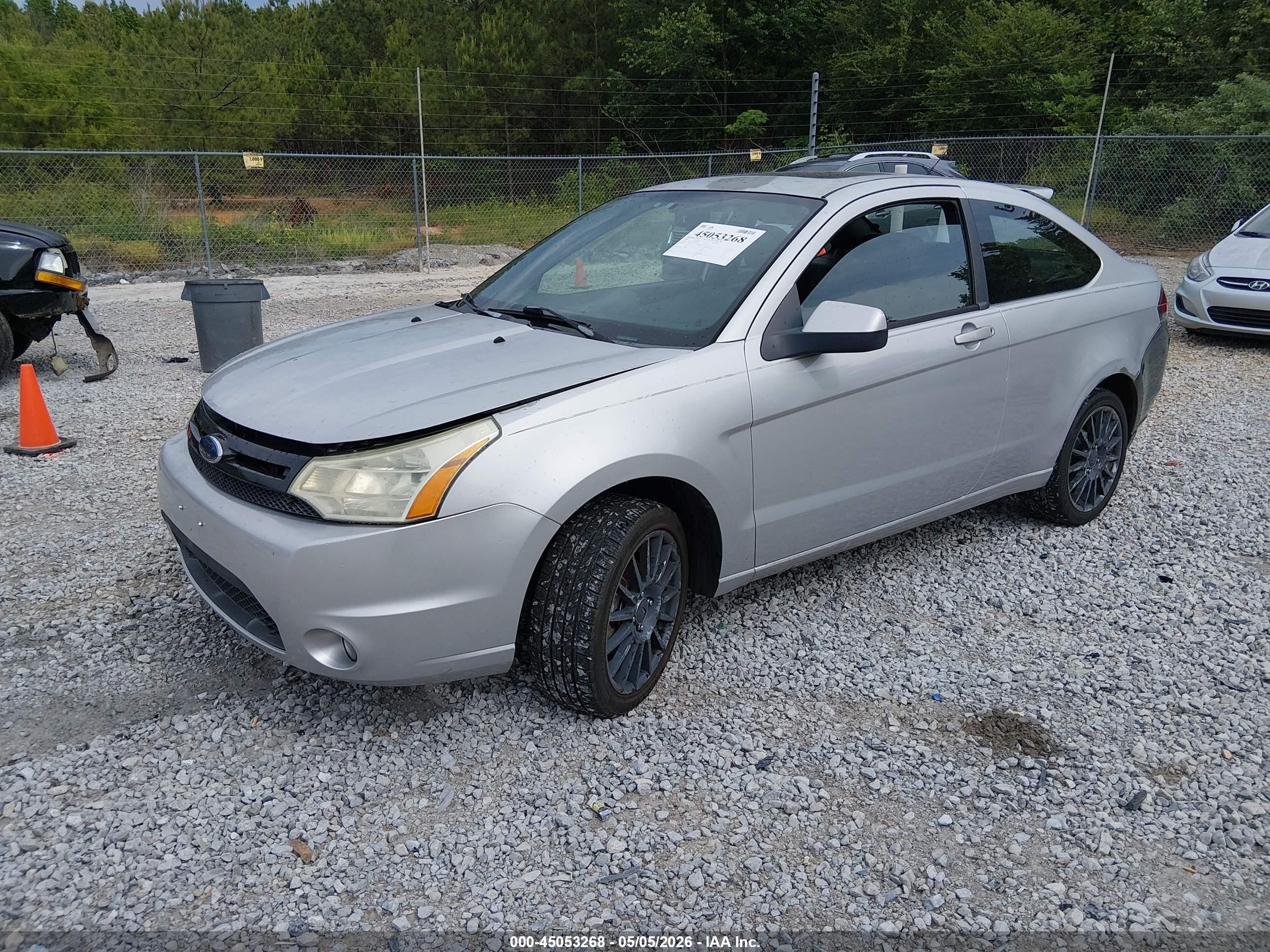 2009 Ford Focus Ses Серебряный vin: 1FAHP33N09W207415