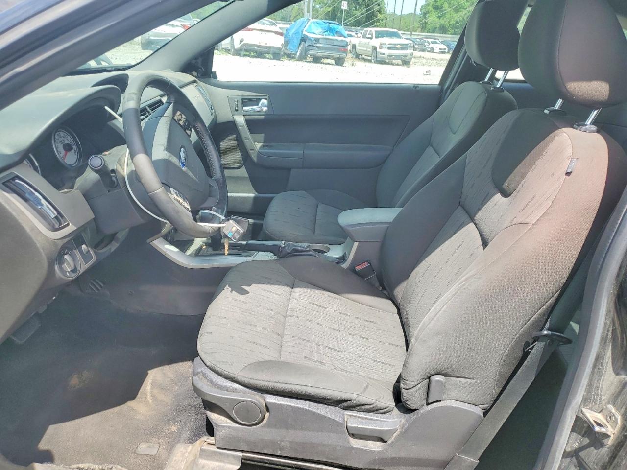 2008 Ford Focus Se Black vin: 1FAHP33N28W231522