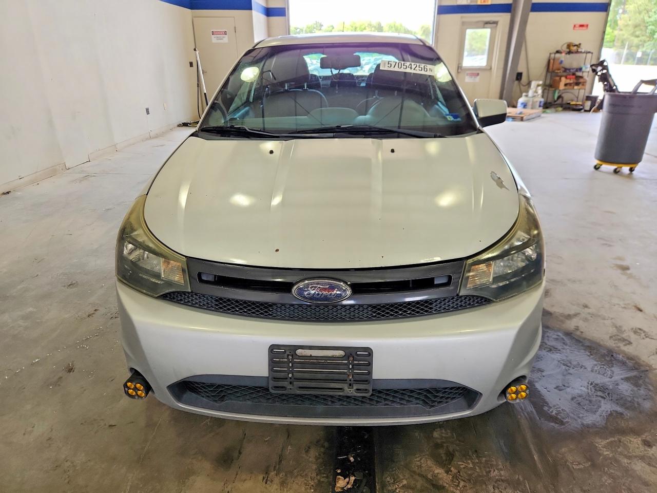2009 Ford Focus Ses Silver vin: 1FAHP33N69W200629