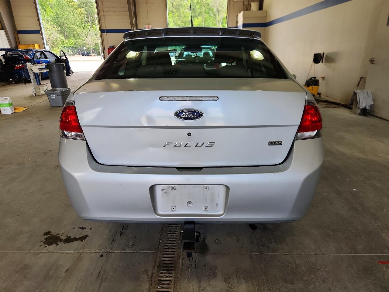 2009 Ford Focus Ses Silver vin: 1FAHP33N69W200629
