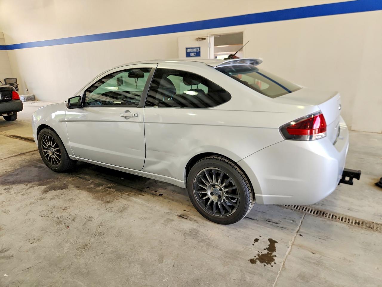 2009 Ford Focus Ses Silver vin: 1FAHP33N69W200629