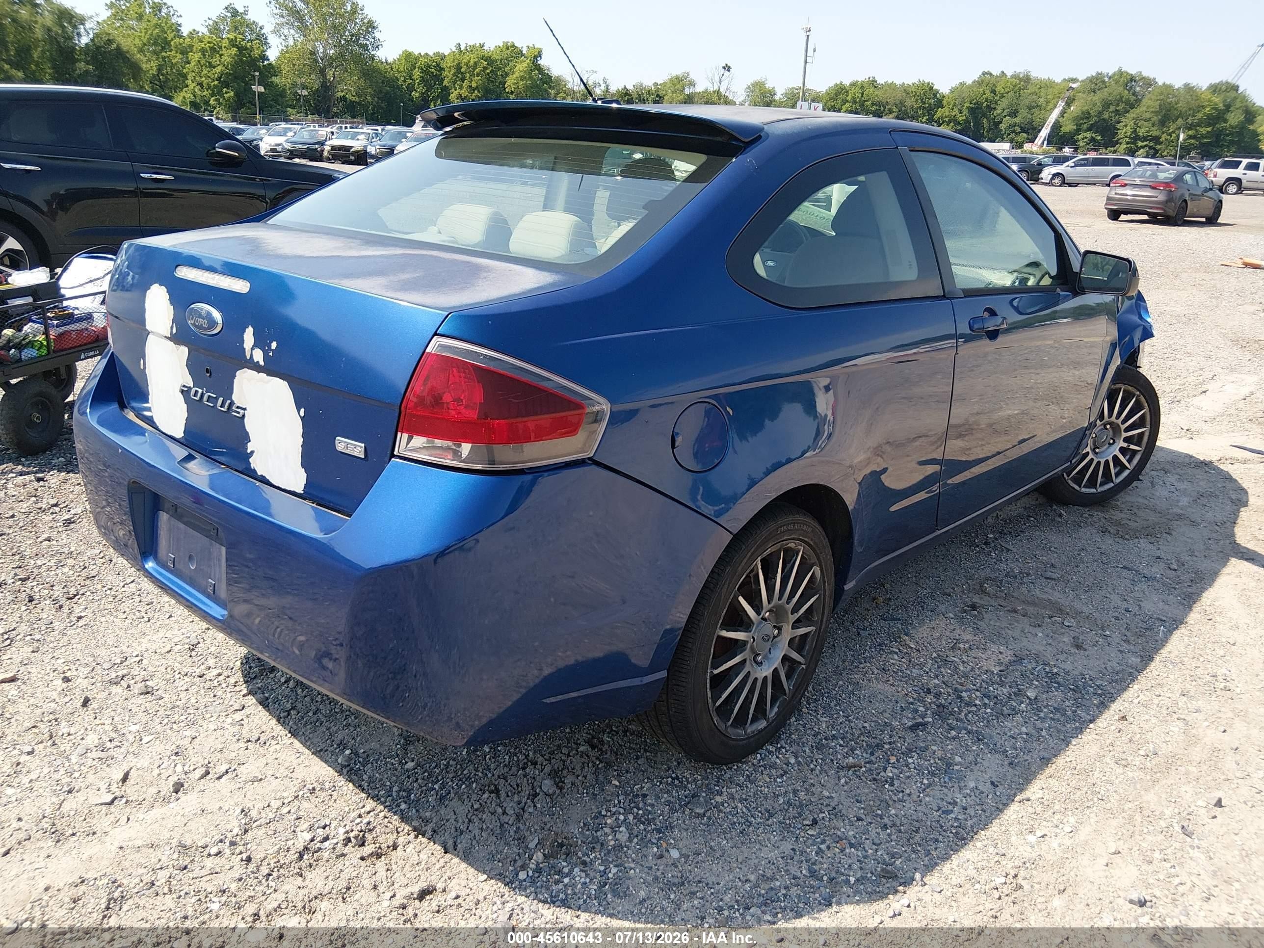 2009 Ford Focus Ses Blue vin: 1FAHP33N79W149805