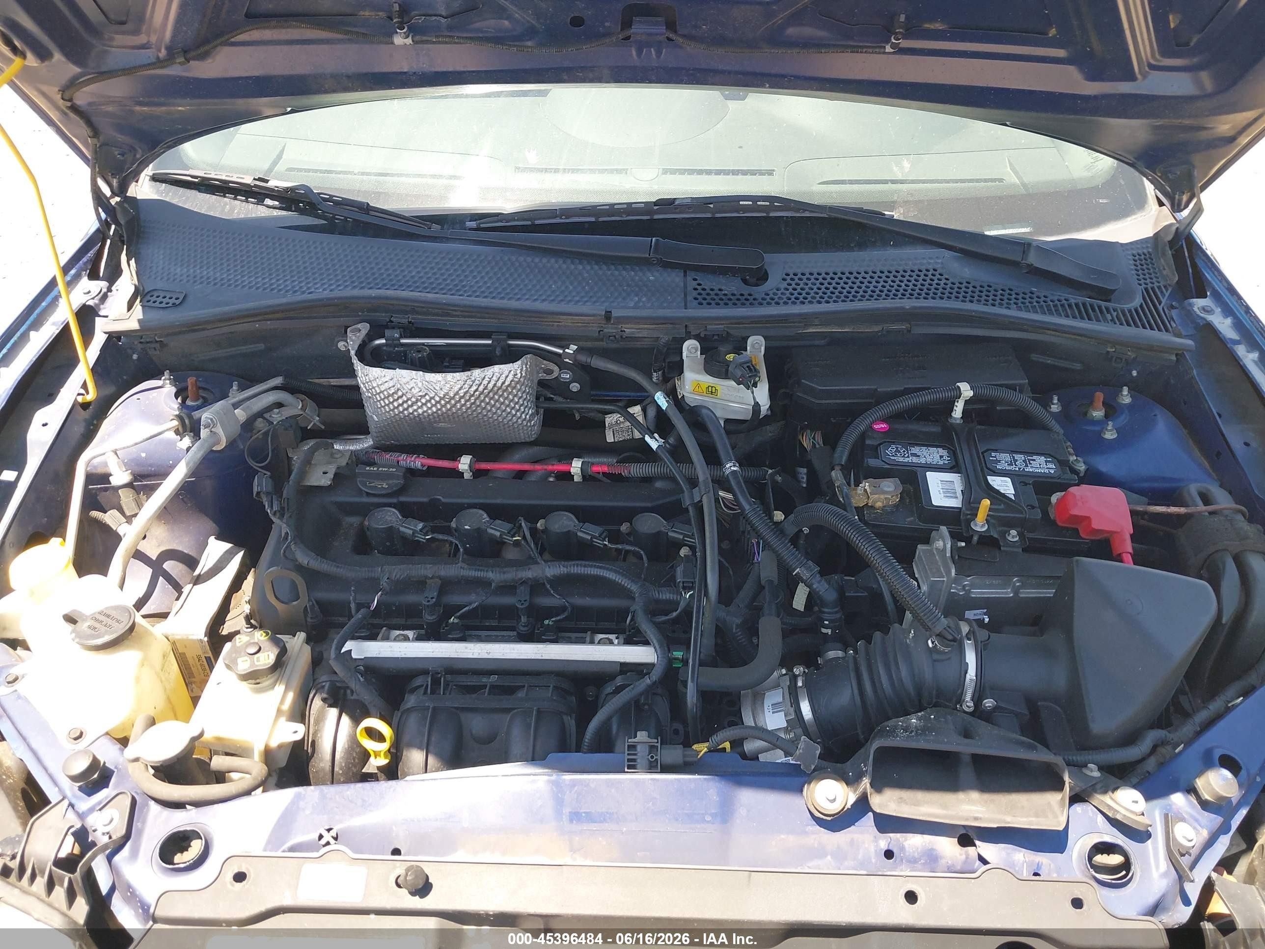 2009 Ford Focus Ses Blue vin: 1FAHP33N79W225474