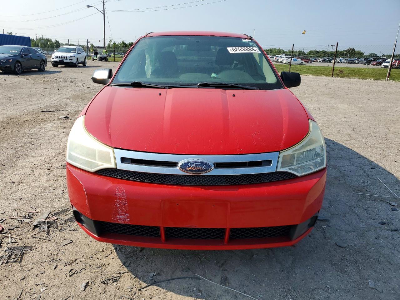 2008 Ford Focus Se Red vin: 1FAHP33NX8W137615