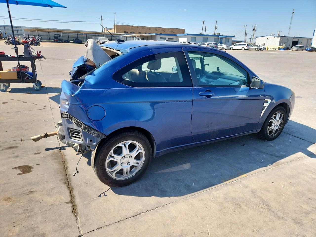 2008 Ford Focus Blue vin: 1FAHP33NX8W217514