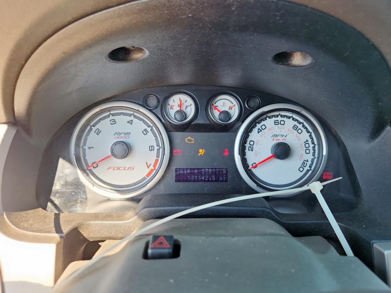 2008 Ford Focus Blue vin: 1FAHP33NX8W217514