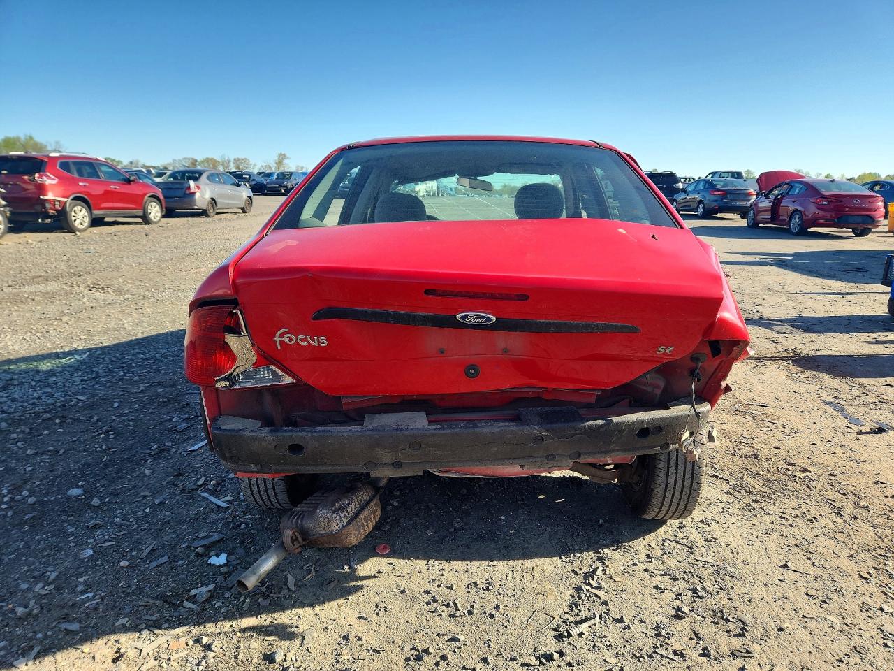2004 Ford Focus Se Красный vin: 1FAHP343X4W122040