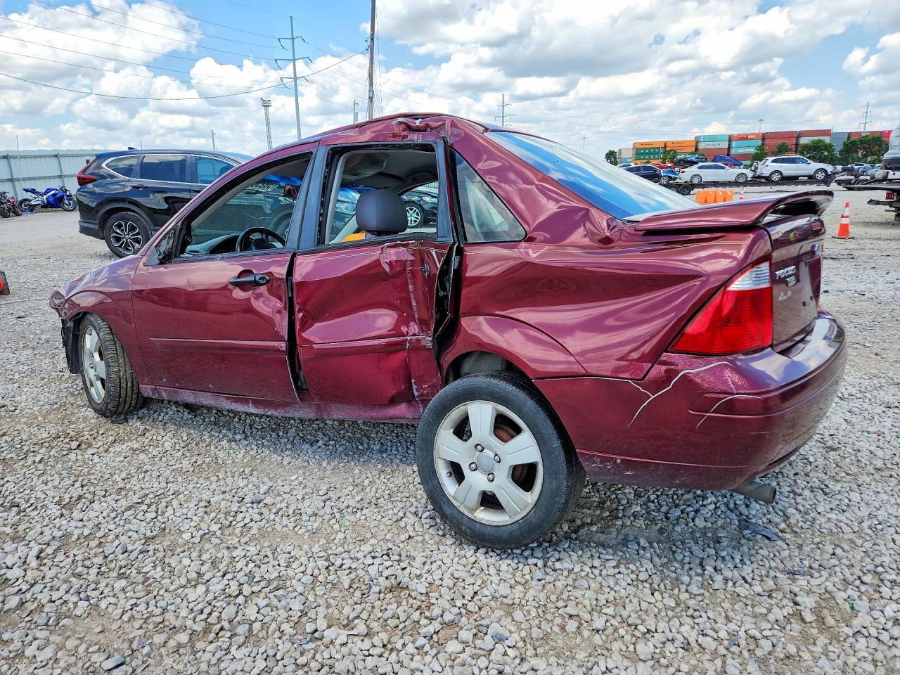 2006 Ford Focus Zx4 Burgundy vin: 1FAHP34N16W249697