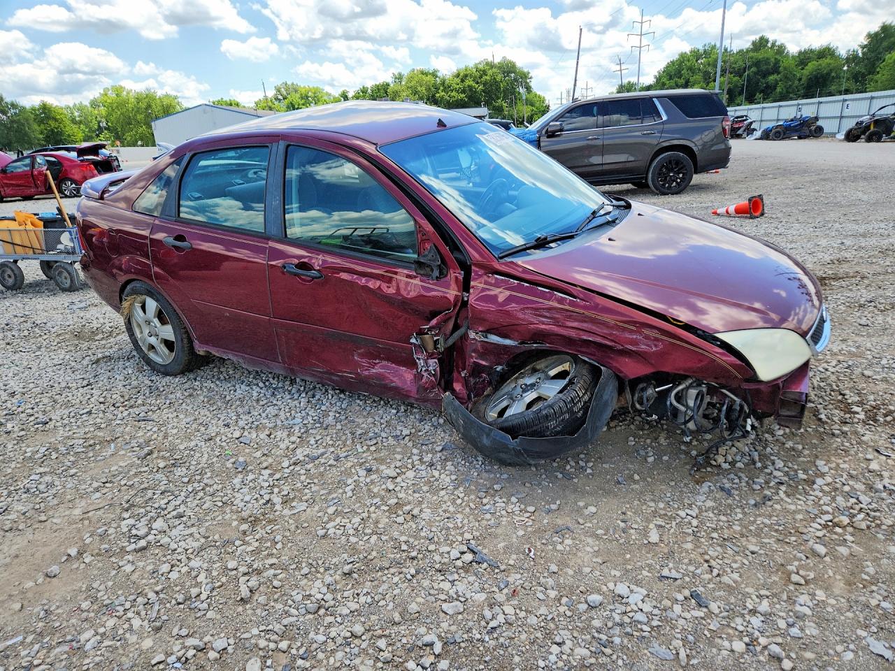 2006 Ford Focus Zx4 Burgundy vin: 1FAHP34N16W249697