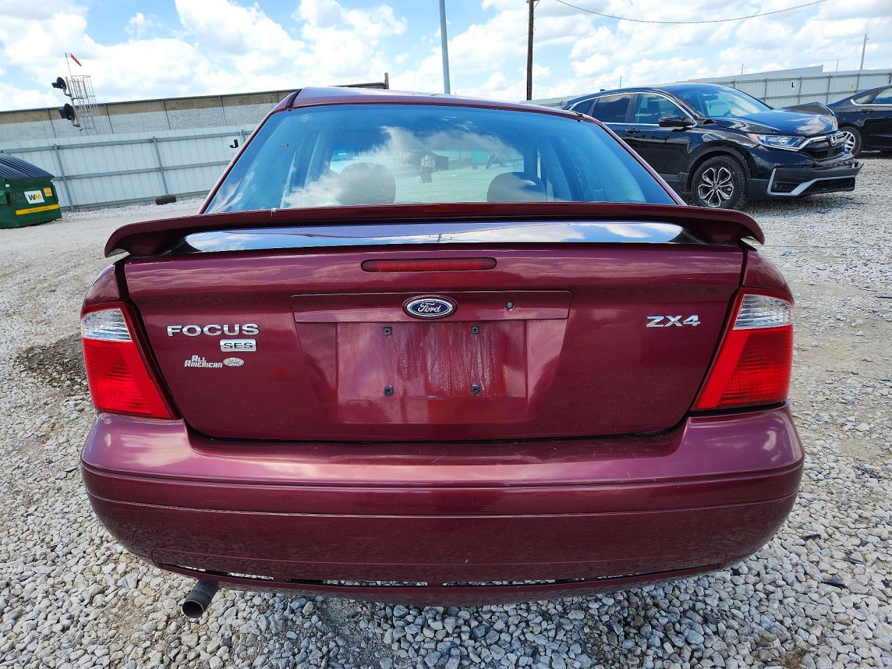 2006 Ford Focus Zx4 Burgundy vin: 1FAHP34N16W249697
