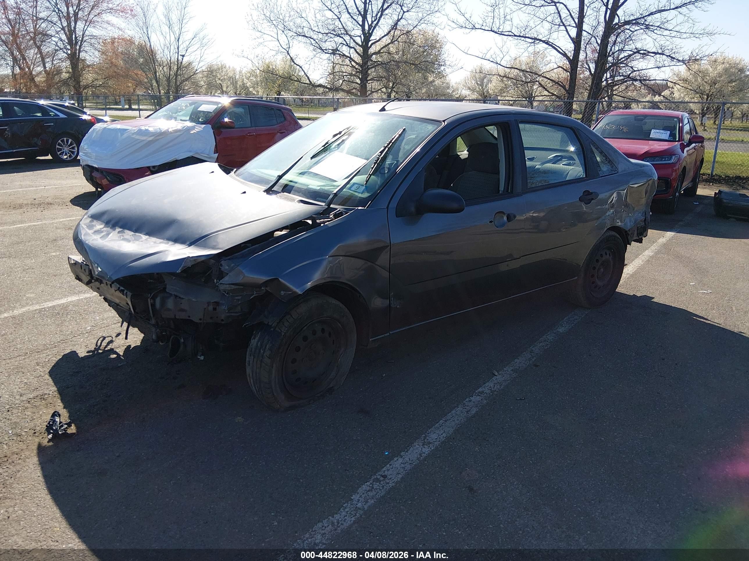 2007 Ford Focus S/se/ses Gray vin: 1FAHP34N17W103415