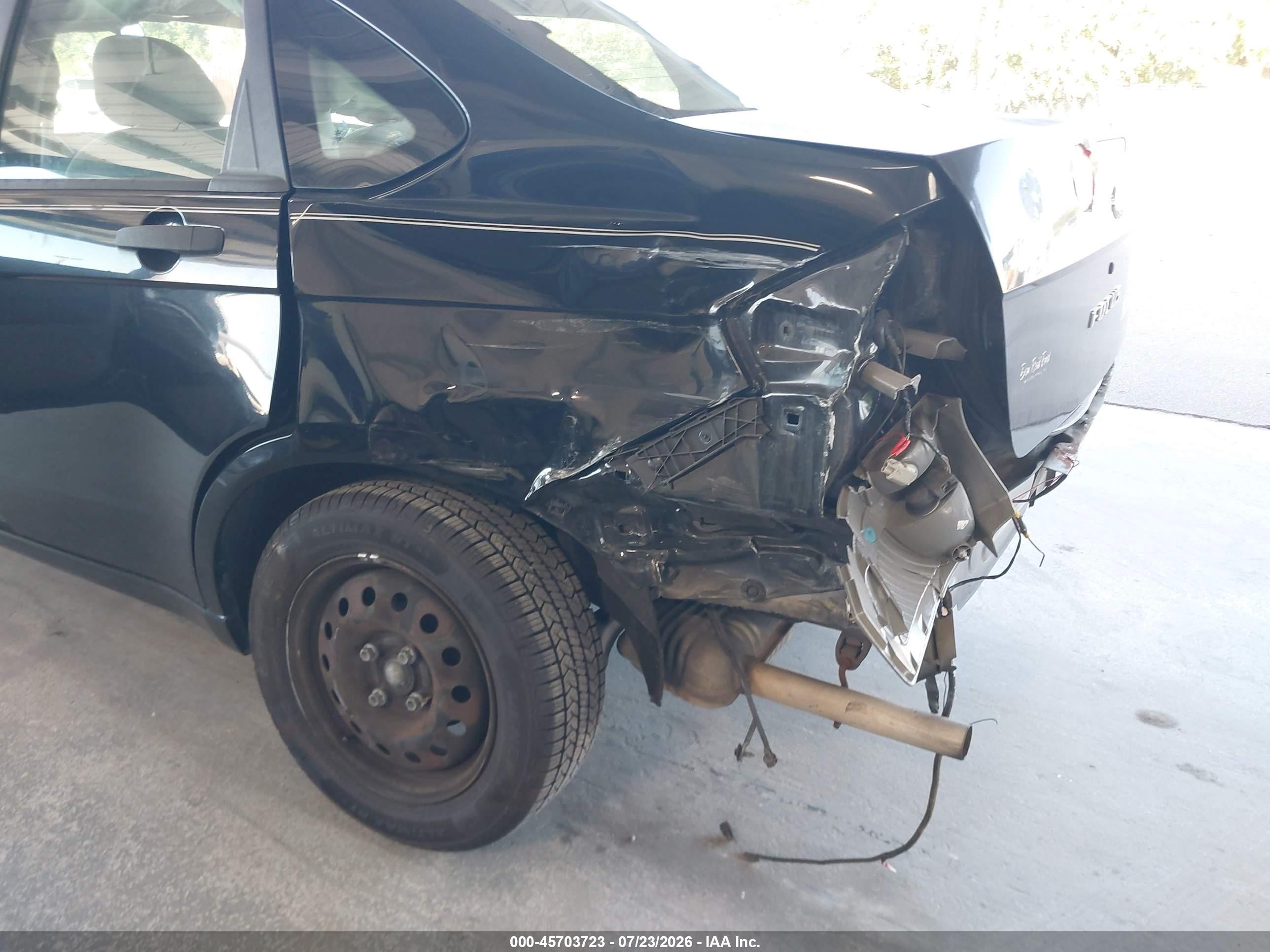 2008 Ford Focus S Черный vin: 1FAHP34N18W192615