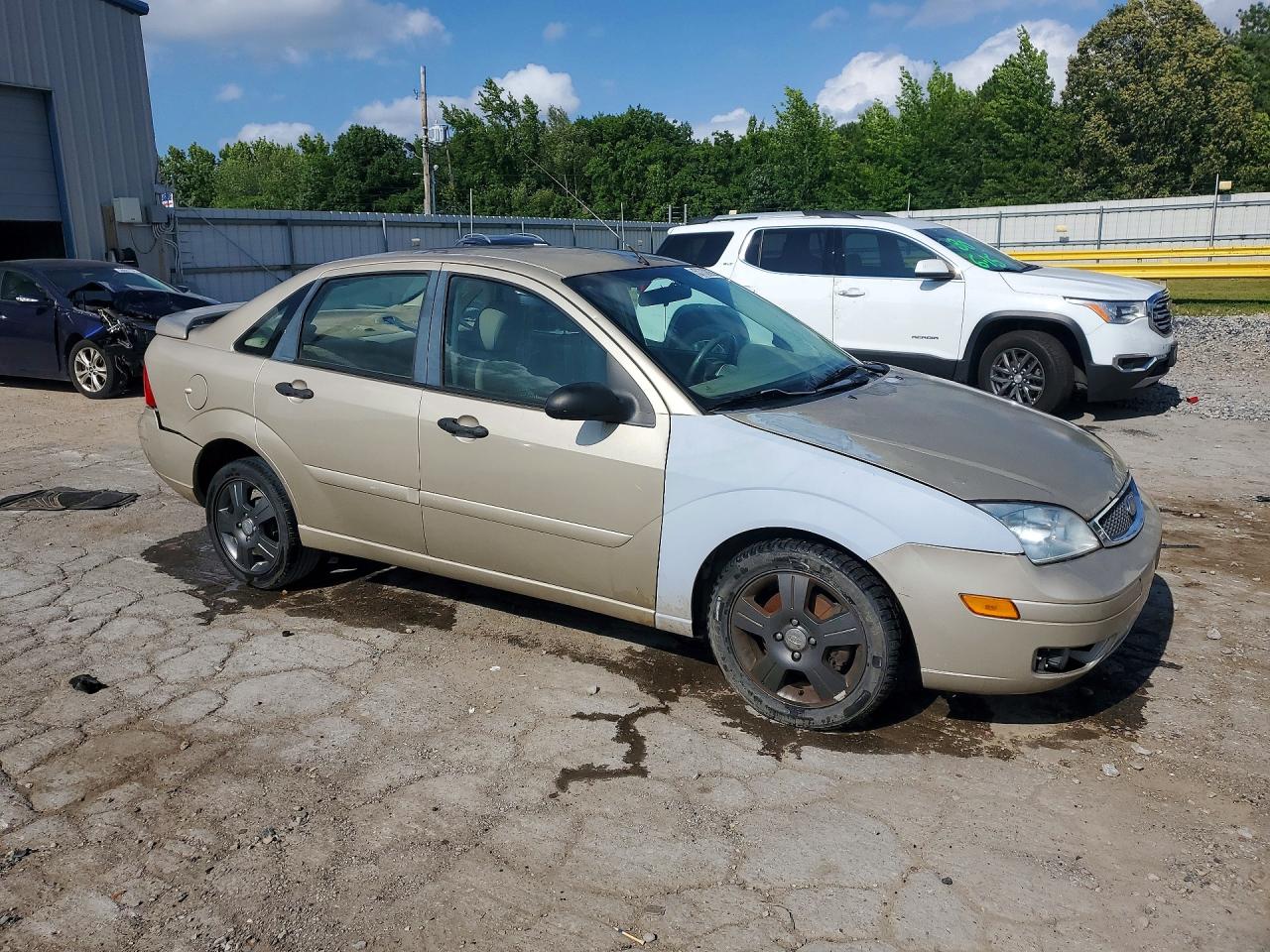 2006 Ford Focus Zx4 Бежевый vin: 1FAHP34N26W177800