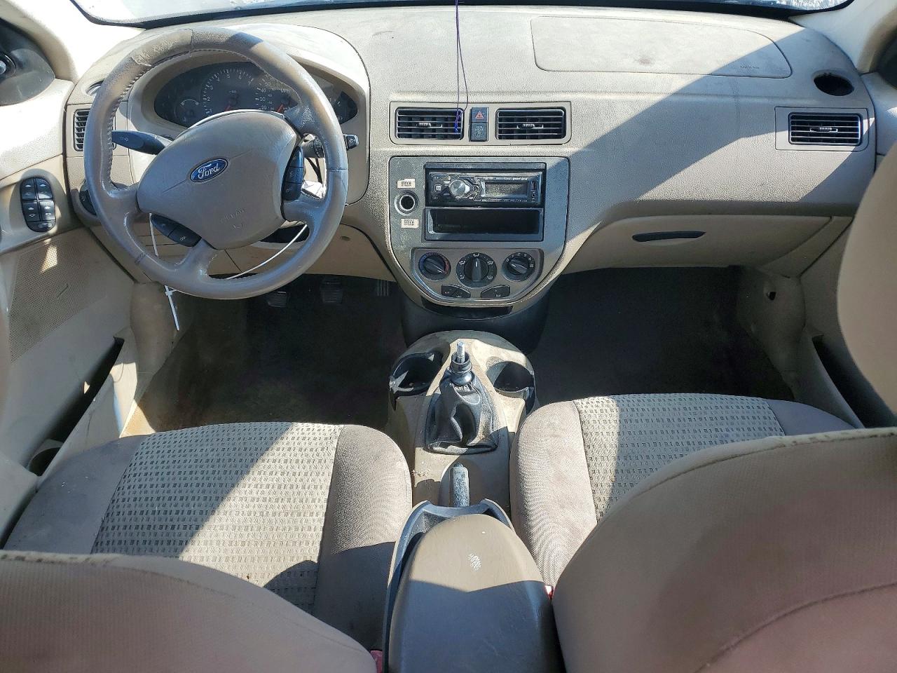 2006 Ford Focus Zx4 Бежевый vin: 1FAHP34N26W177800