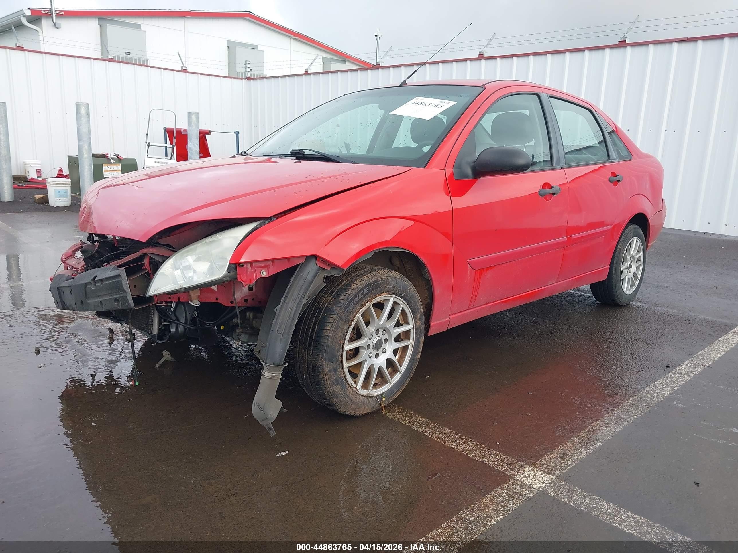 2007 Ford Focus S/se/ses Red vin: 1FAHP34N27W216032
