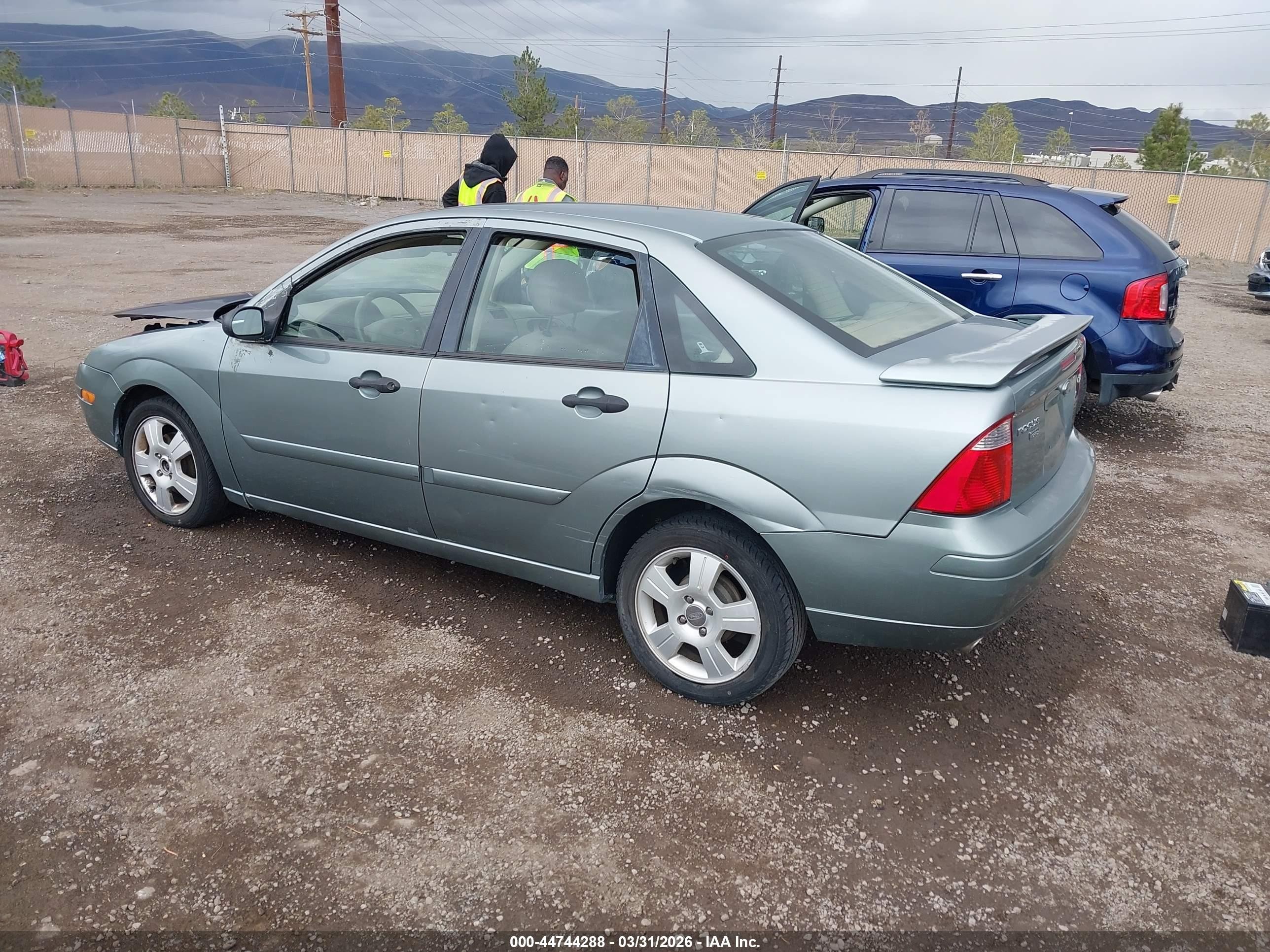 2005 Ford Focus Zx4 Green vin: 1FAHP34N35W306609
