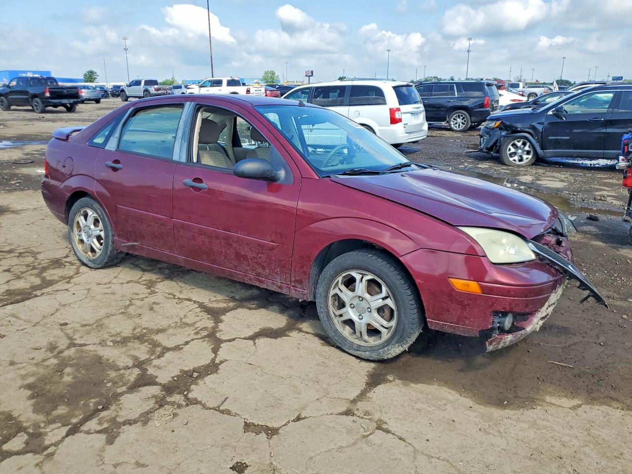 2007 Ford Focus Burgundy vin: 1FAHP34N37W352315
