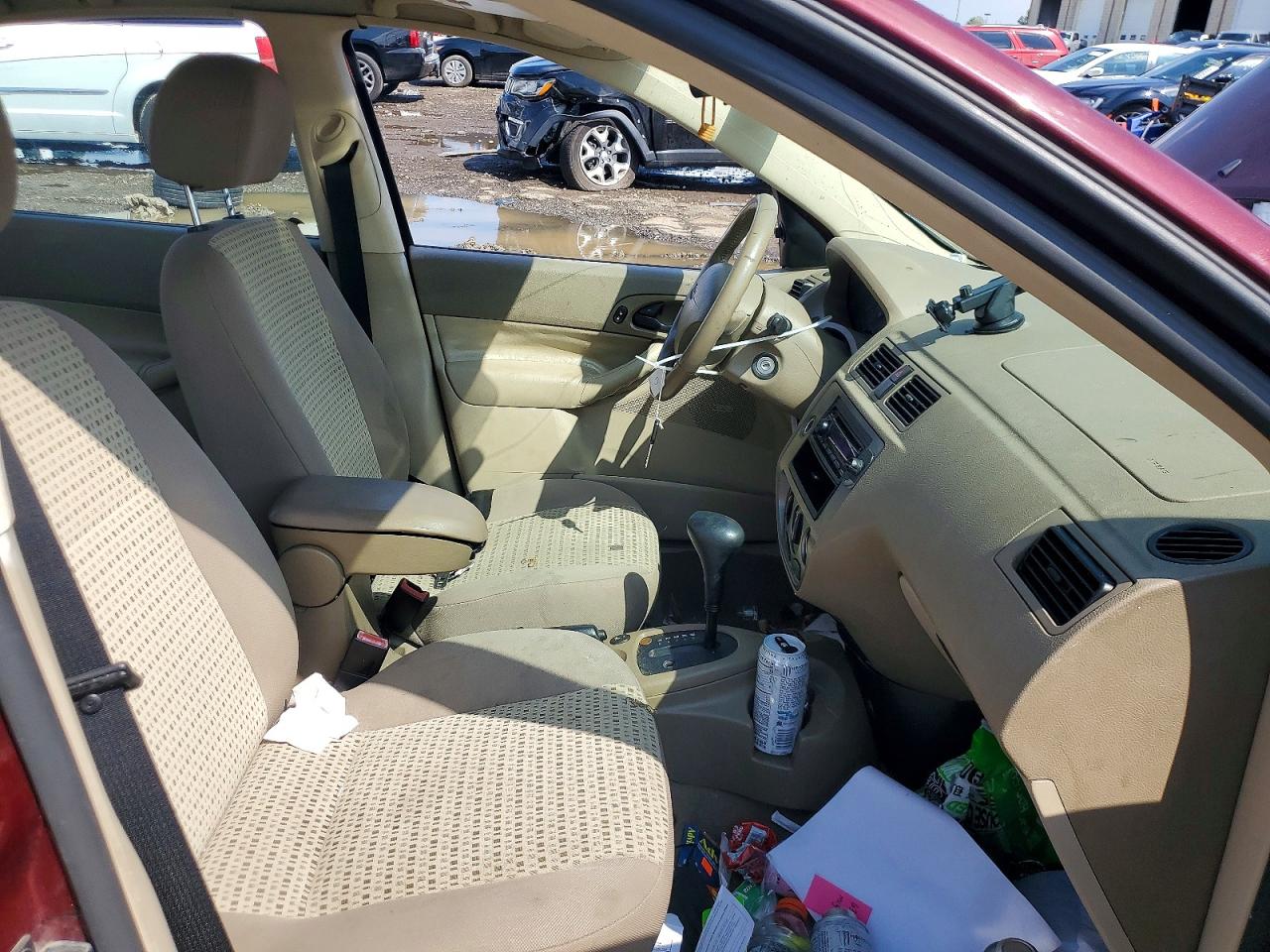 2007 Ford Focus Burgundy vin: 1FAHP34N37W352315