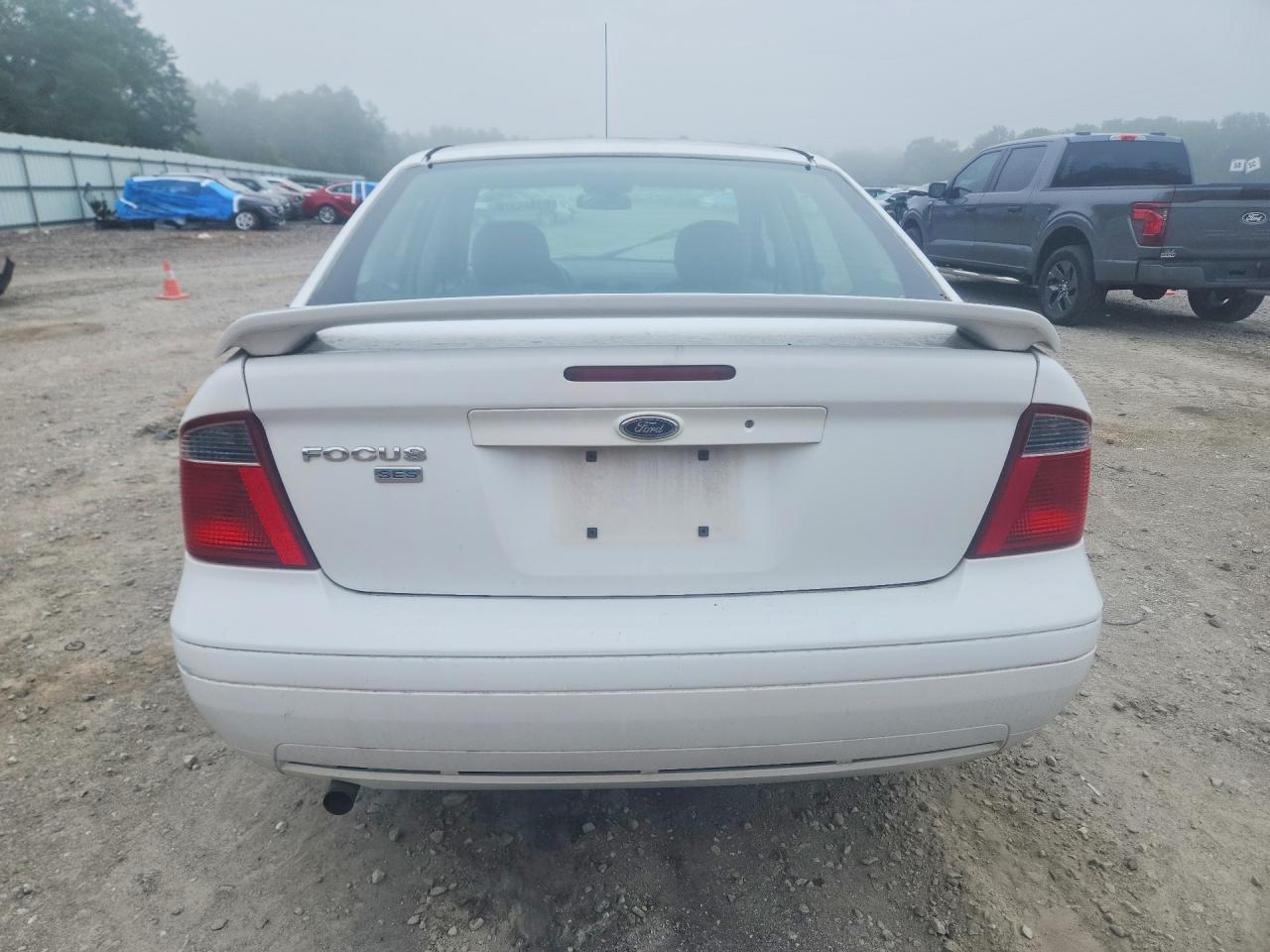 2007 Ford Focus Zx4 Белый vin: 1FAHP34N37W355358