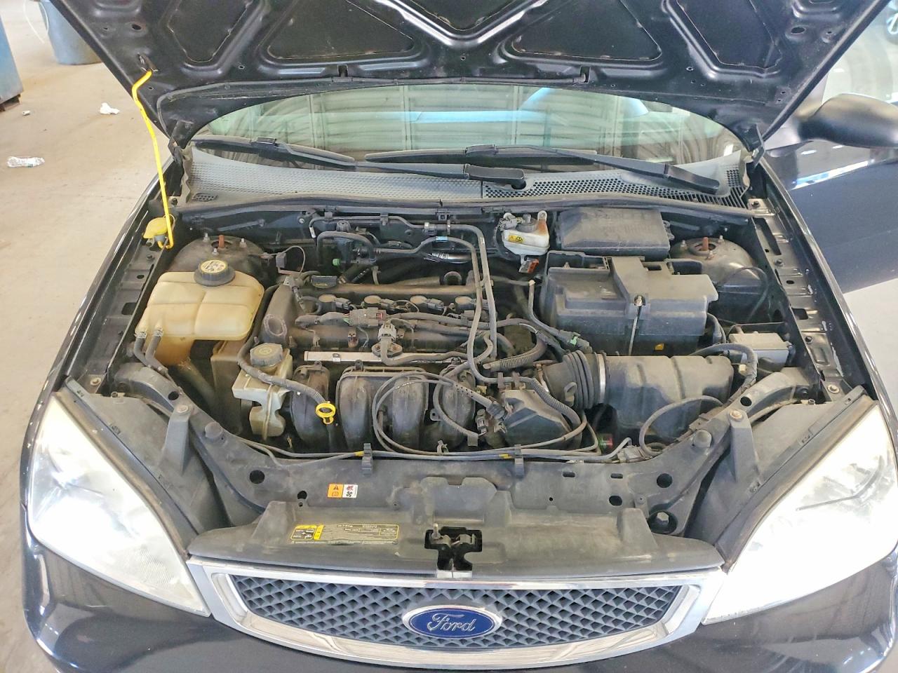 2006 Ford Focus Zx4 Black vin: 1FAHP34N46W142045