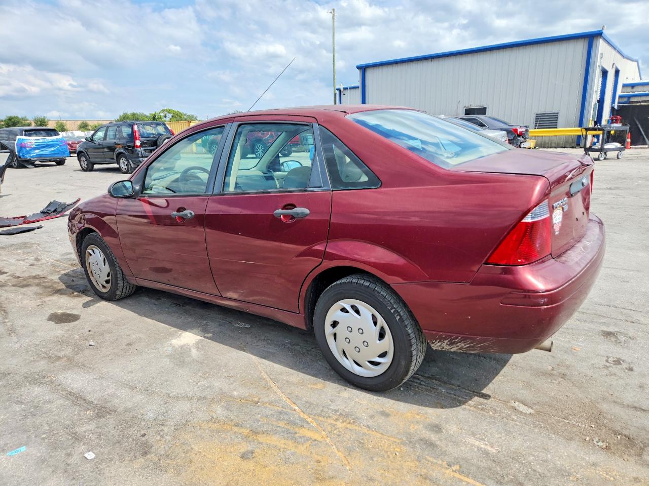 2007 Ford Focus Zx4 Burgundy vin: 1FAHP34N47W167979