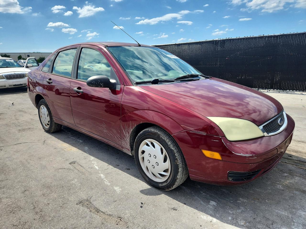 2007 Ford Focus Zx4 Burgundy vin: 1FAHP34N47W167979