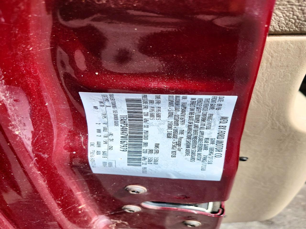 2007 Ford Focus Zx4 Burgundy vin: 1FAHP34N47W167979