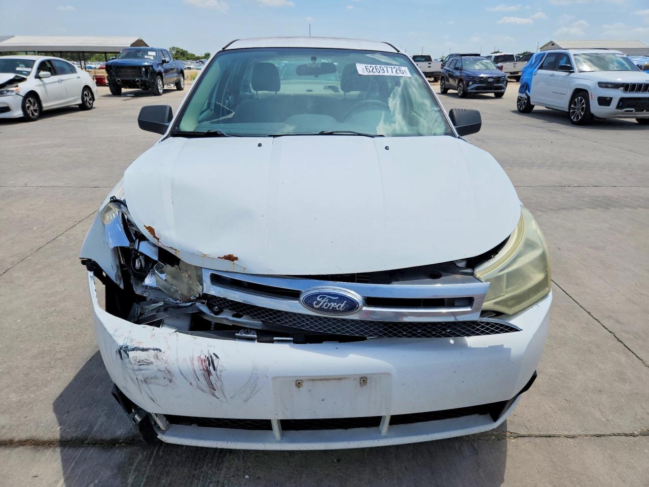 2008 Ford Focus S/se White vin: 1FAHP34N48W123594