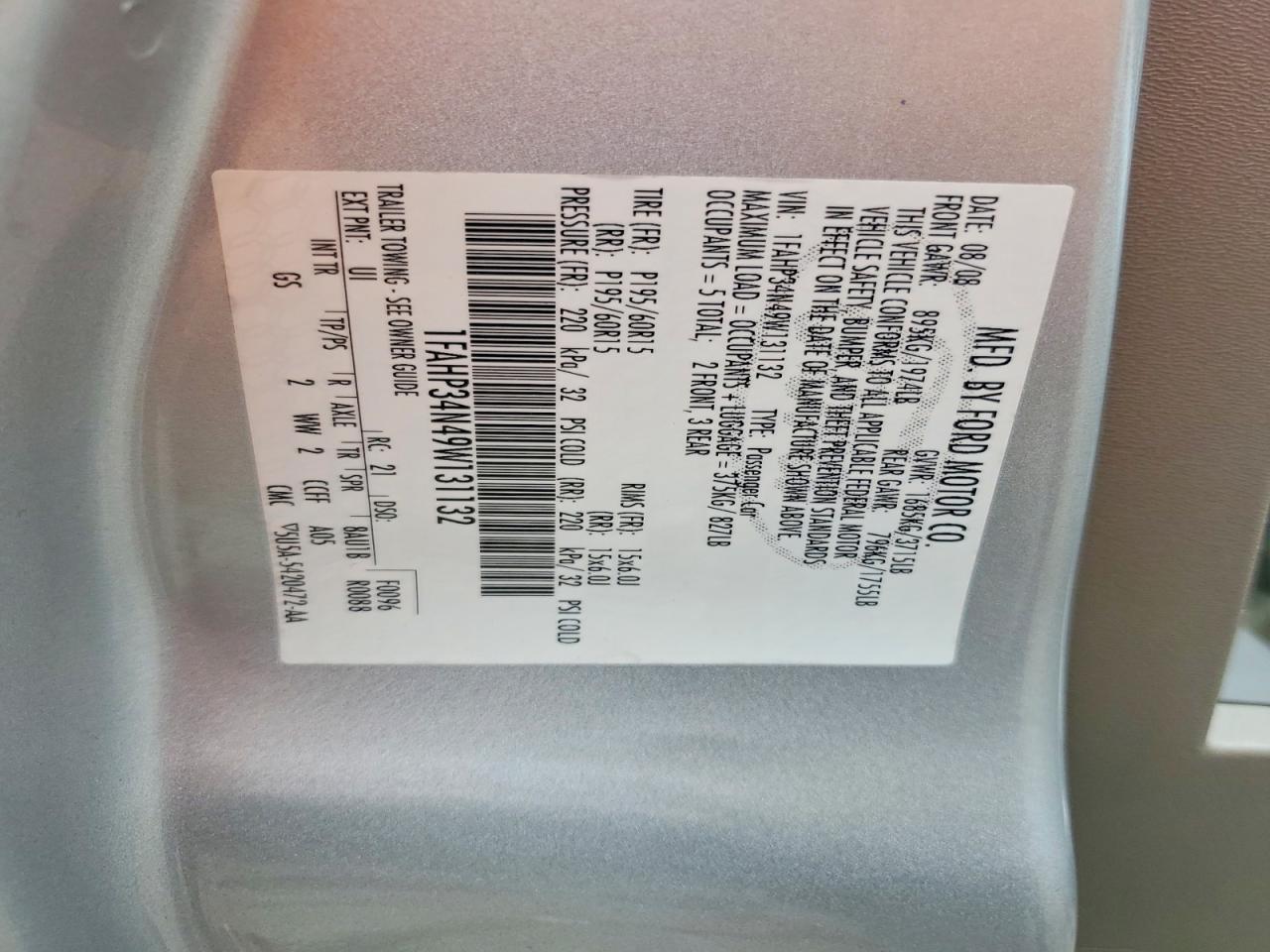 2009 Ford Focus S Silver vin: 1FAHP34N49W131132