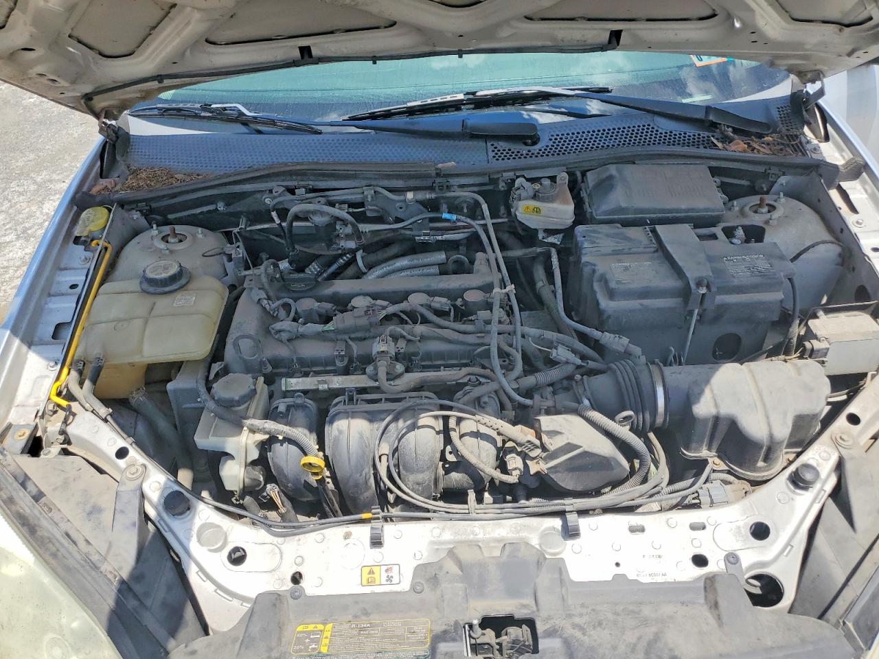 2007 Ford Focus Zx4 Silver vin: 1FAHP34N57W204506