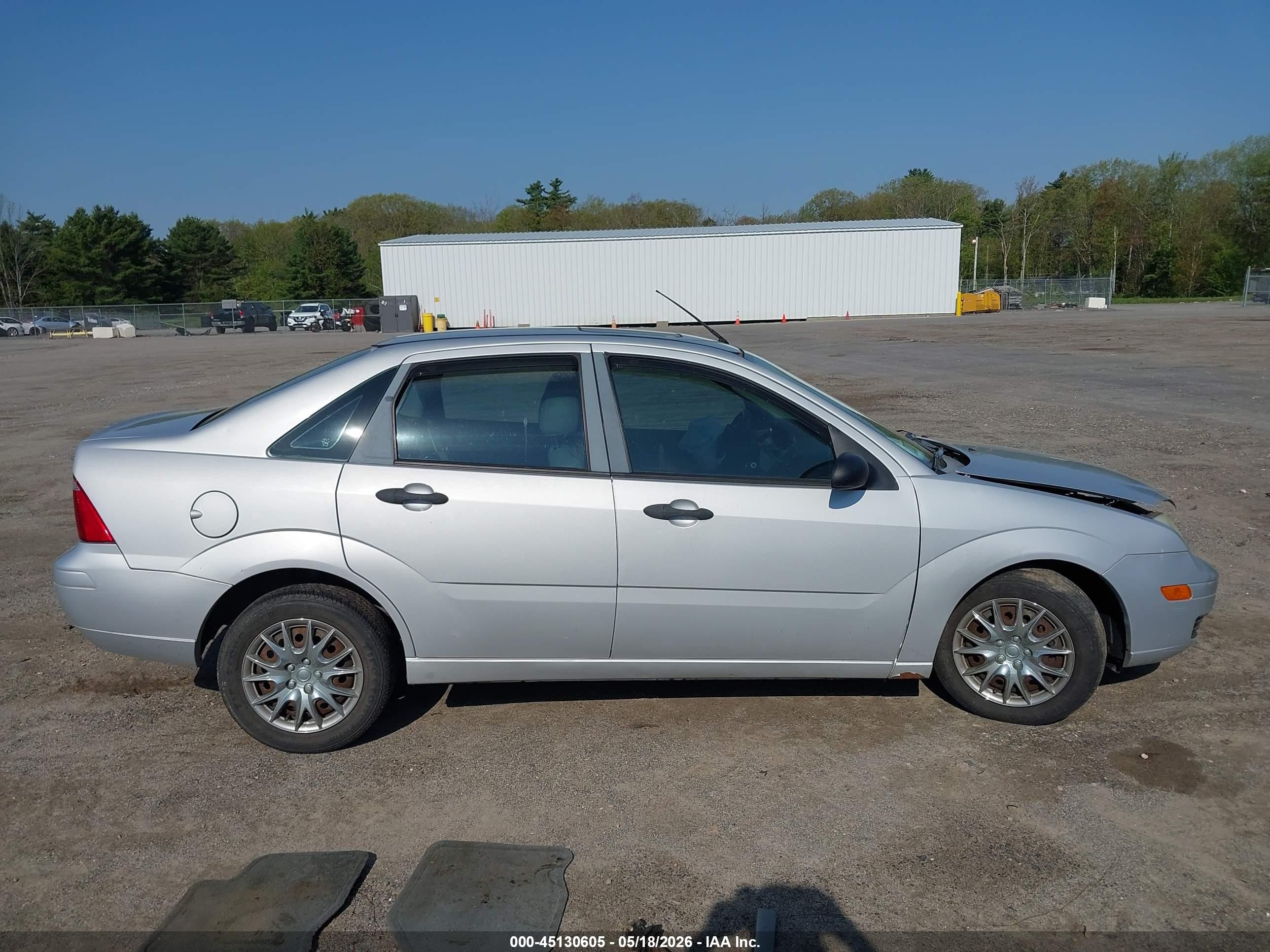 2007 Ford Focus S/se/ses Silver vin: 1FAHP34N57W265130