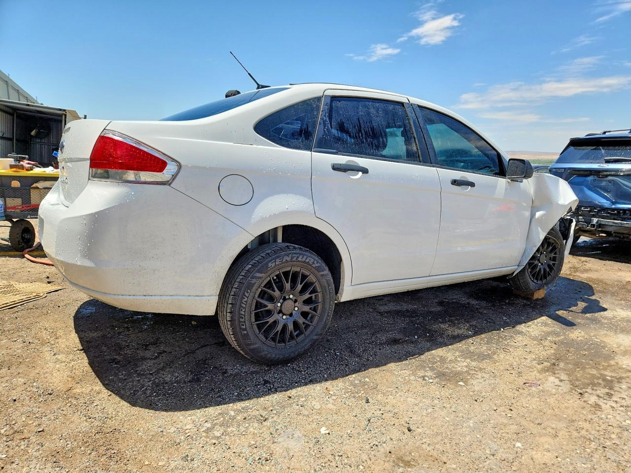2008 Ford Focus S/se White vin: 1FAHP34N58W188714