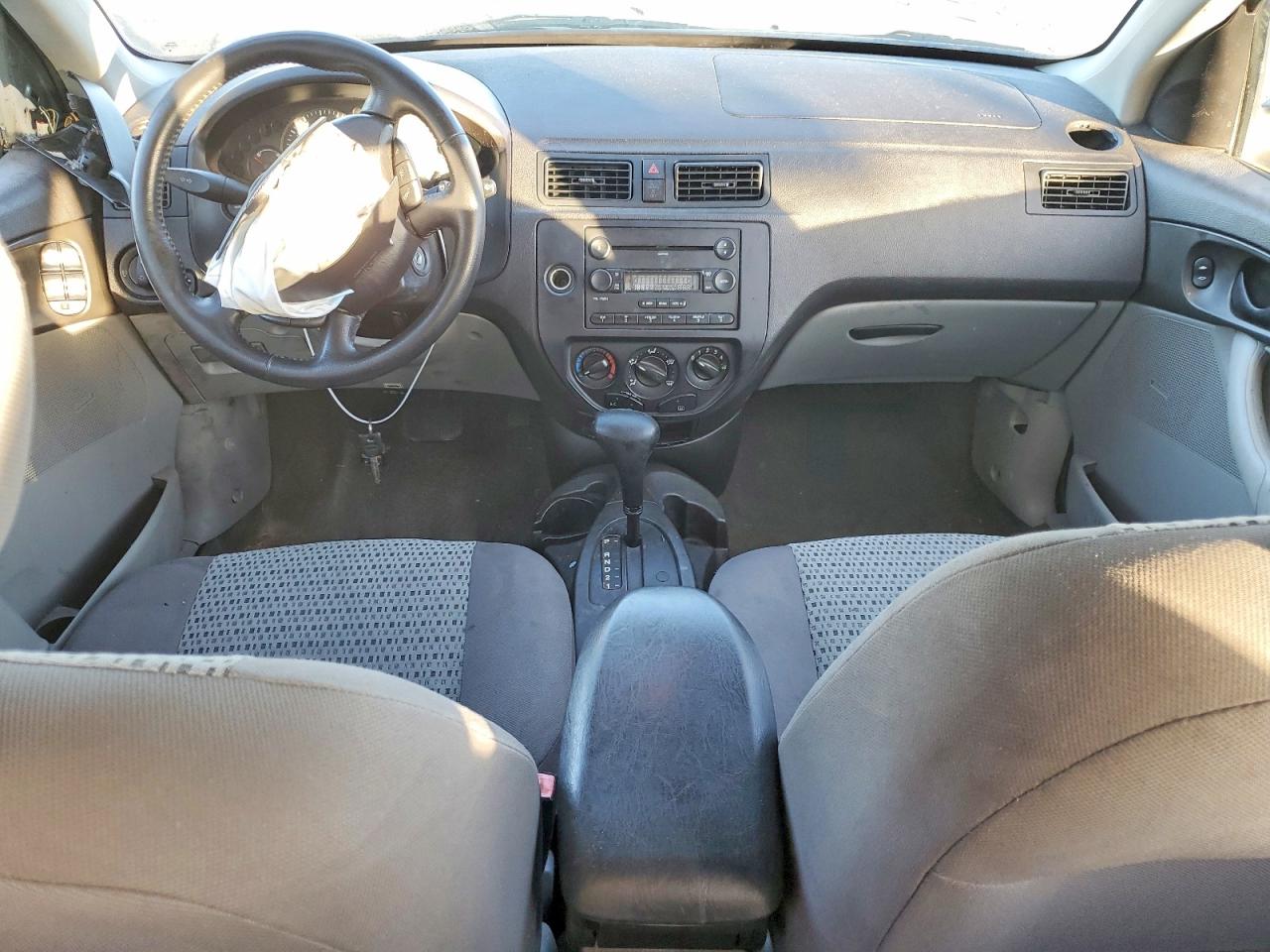 2006 Ford Focus Zx4 Gray vin: 1FAHP34N66W177377