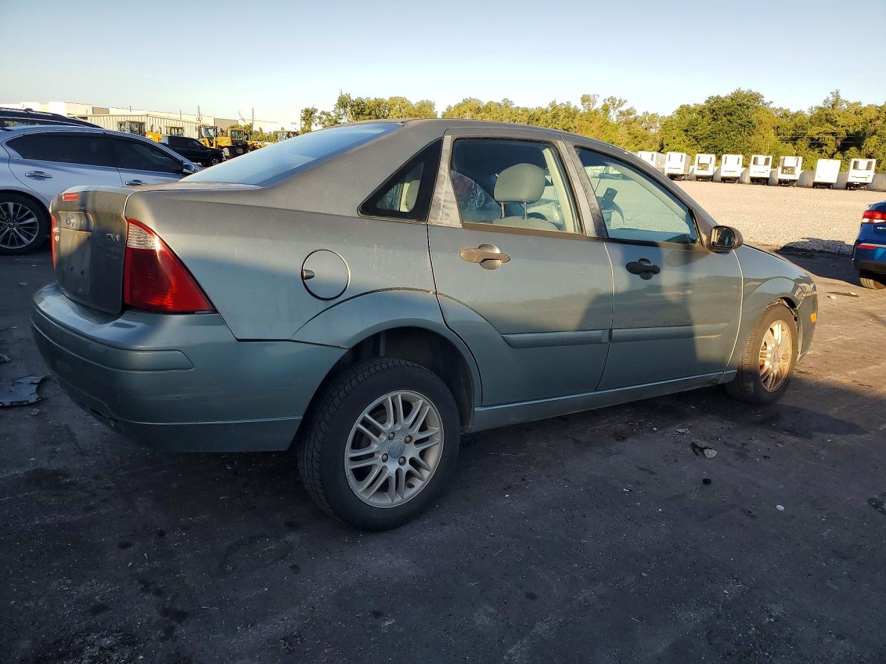 2006 Ford Focus Zx4 Gray vin: 1FAHP34N66W177377