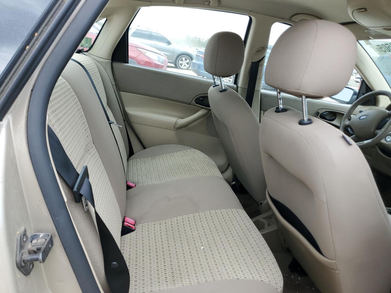 2006 Ford Focus Zx4 Beige vin: 1FAHP34N66W210703