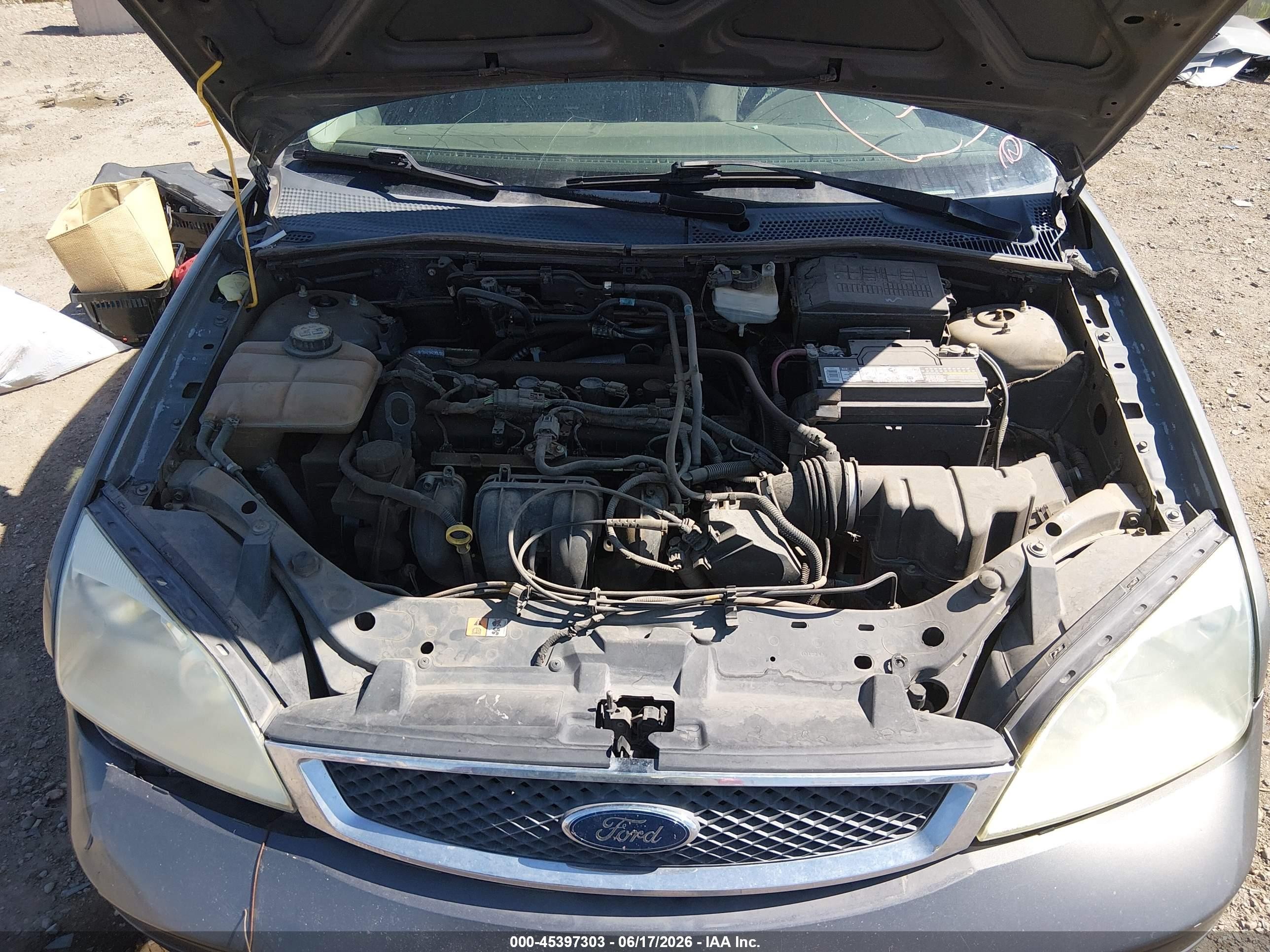 2007 Ford Focus S/se/ses Gray vin: 1FAHP34N67W157244
