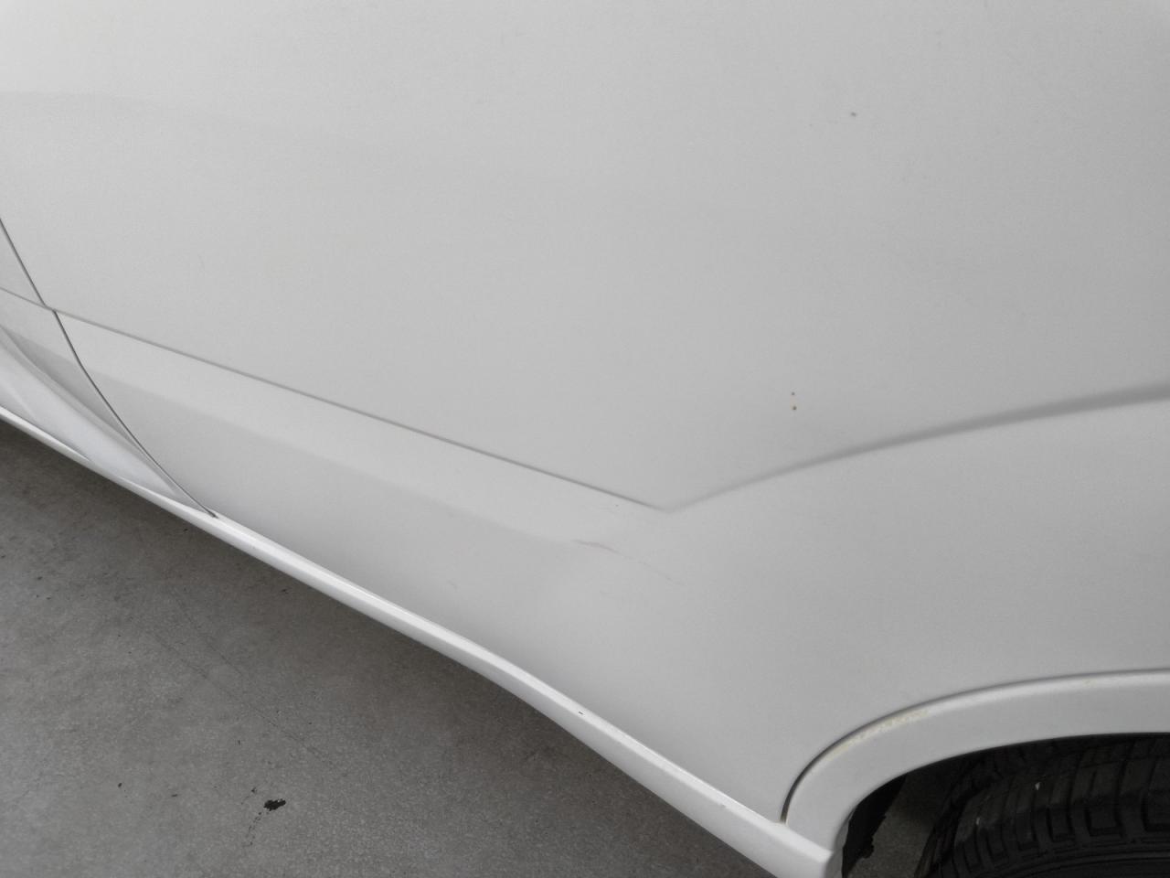 2007 Ford Focus Zx4 White vin: 1FAHP34N67W323181 Damage: Left Rear Door, Heavy Scratch, 3 To 4 Inches