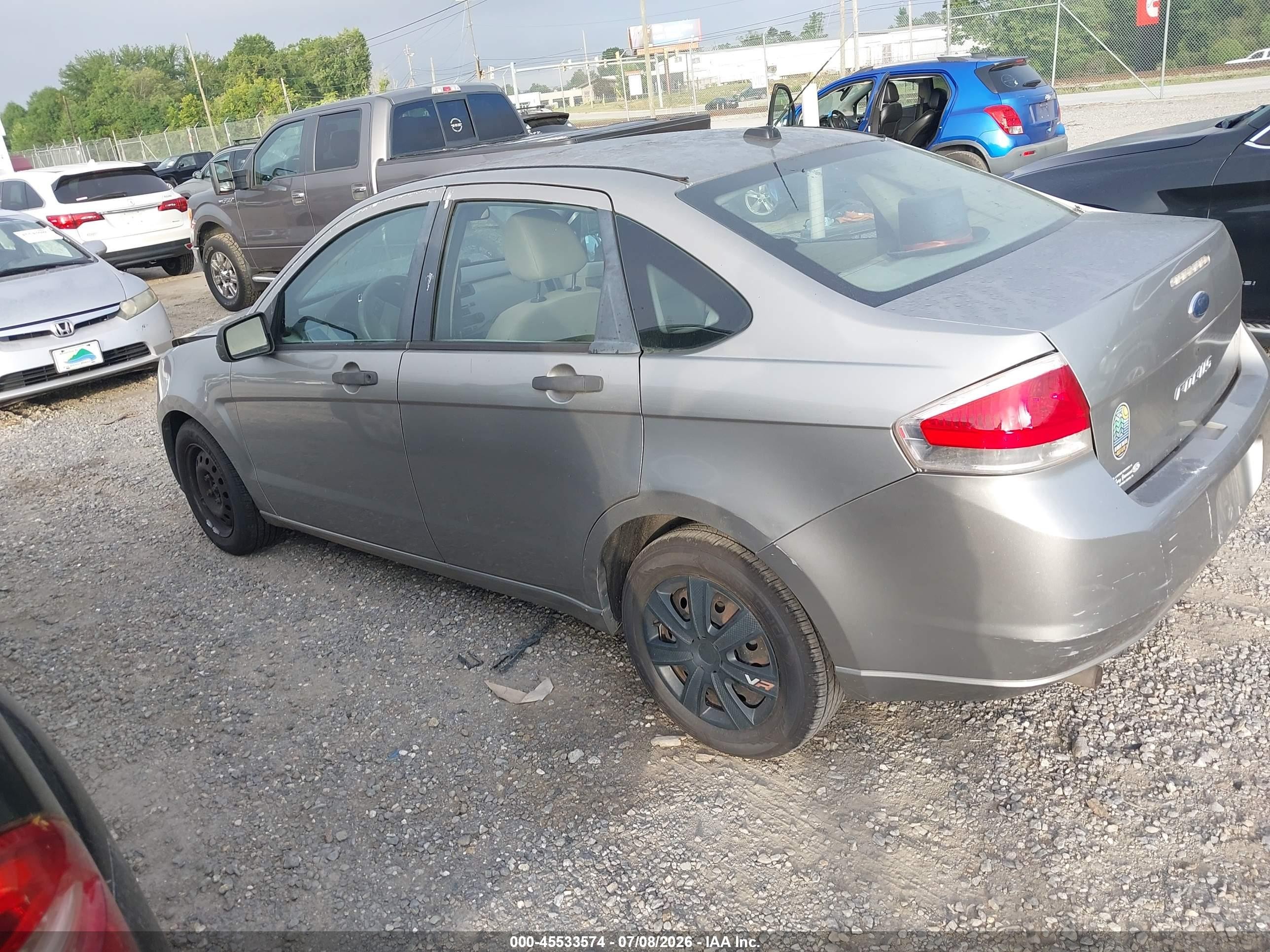 2008 Ford Focus S Gray vin: 1FAHP34N68W175258