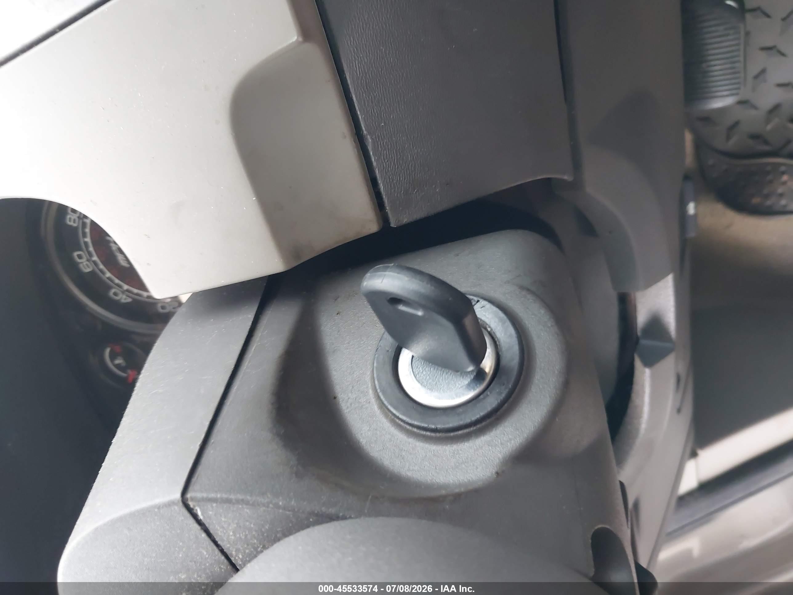 2008 Ford Focus S Gray vin: 1FAHP34N68W175258