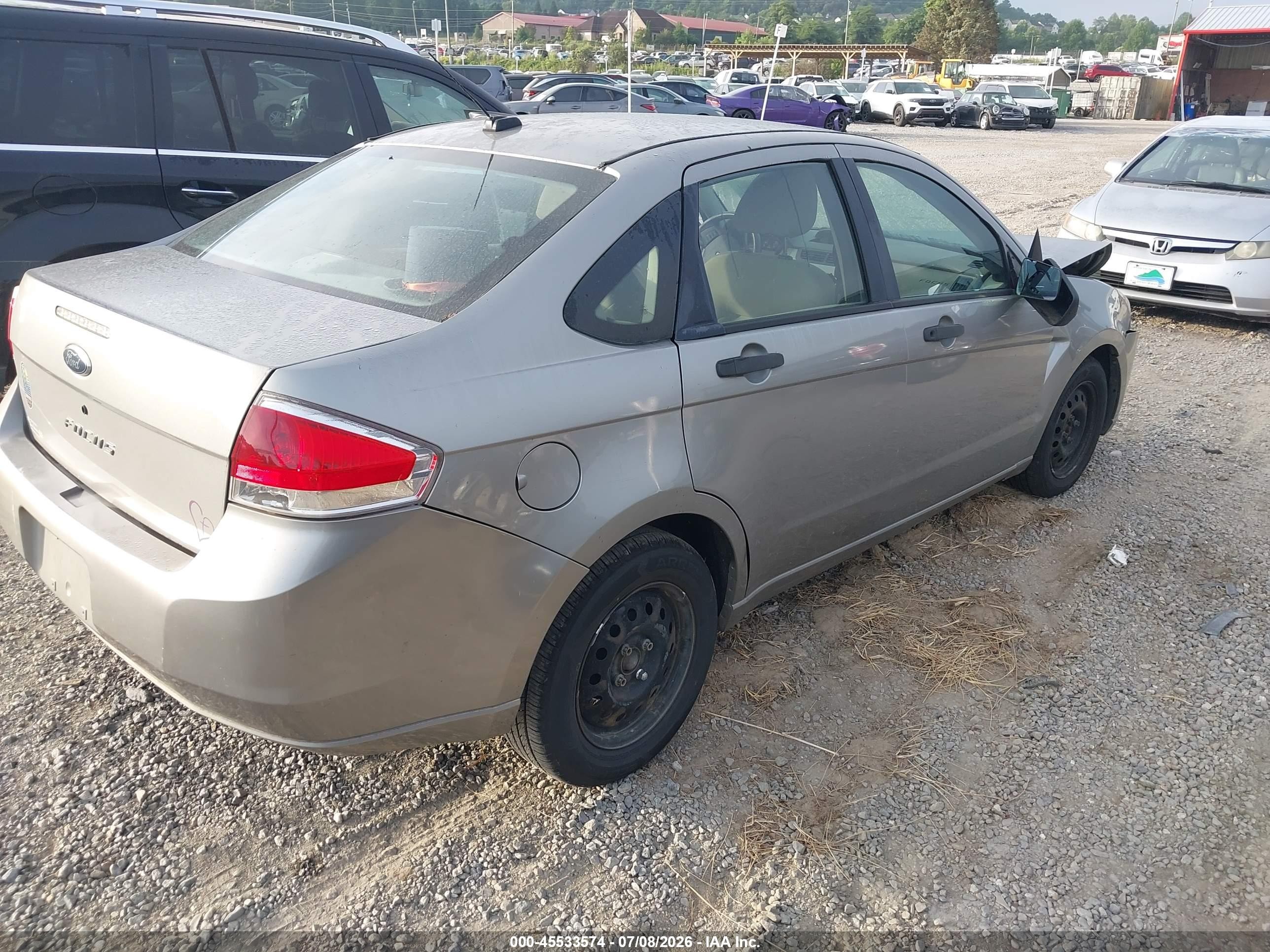 2008 Ford Focus S Gray vin: 1FAHP34N68W175258