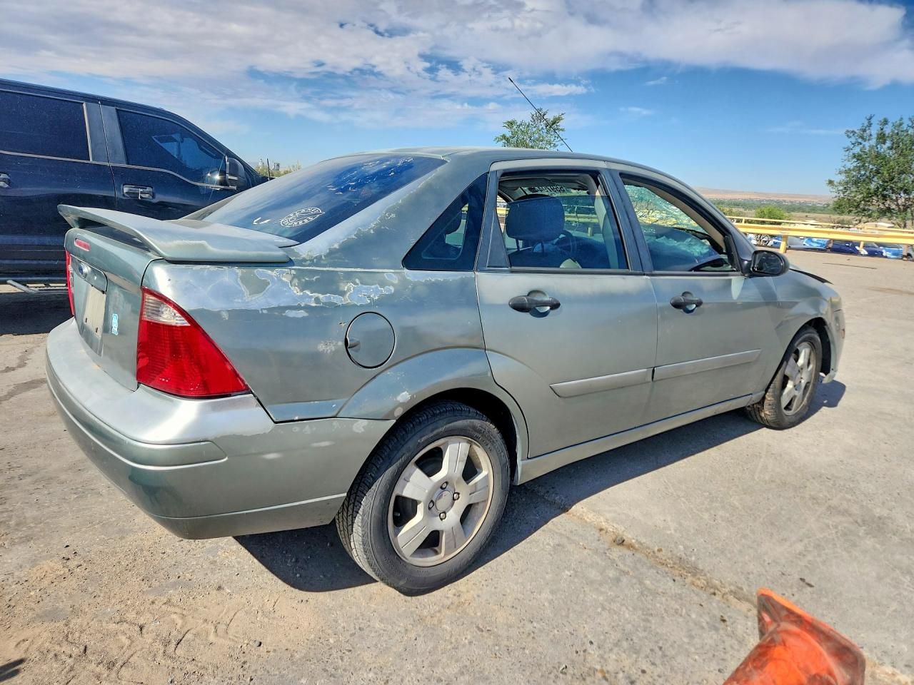 2006 Ford Focus Zx4 Green vin: 1FAHP34N76W132299