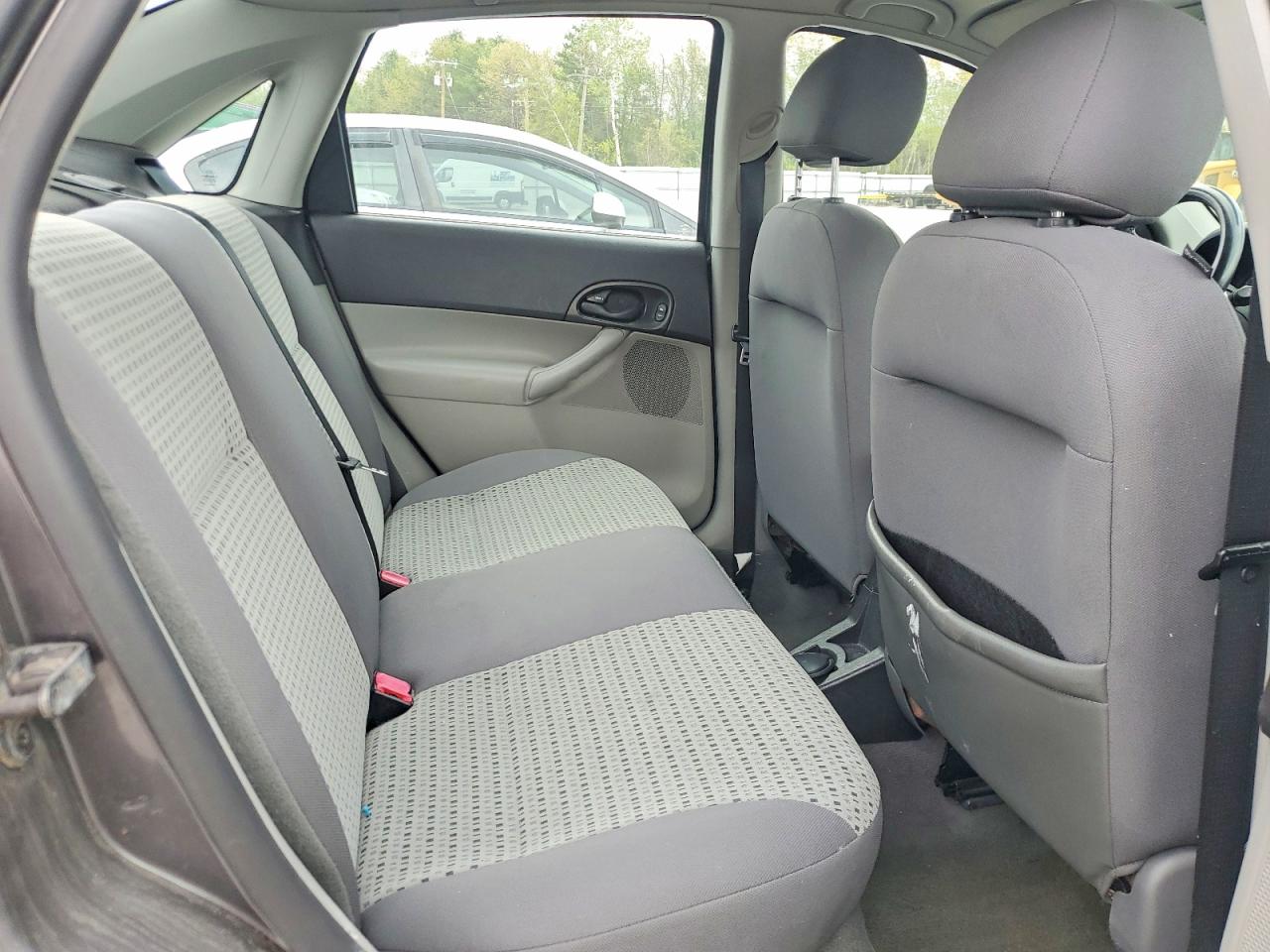2006 Ford Focus Zx4 Gray vin: 1FAHP34N76W234671