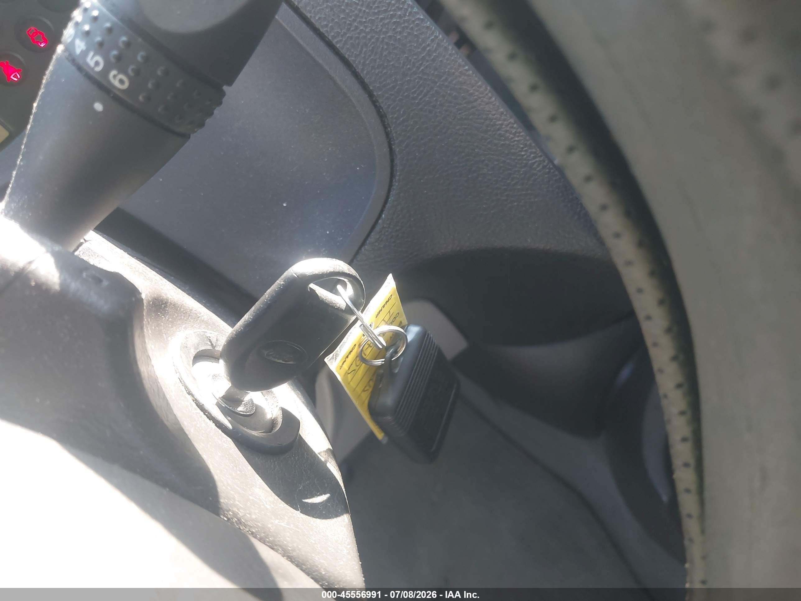 2007 Ford Focus S/se/ses Blue vin: 1FAHP34N77W279871