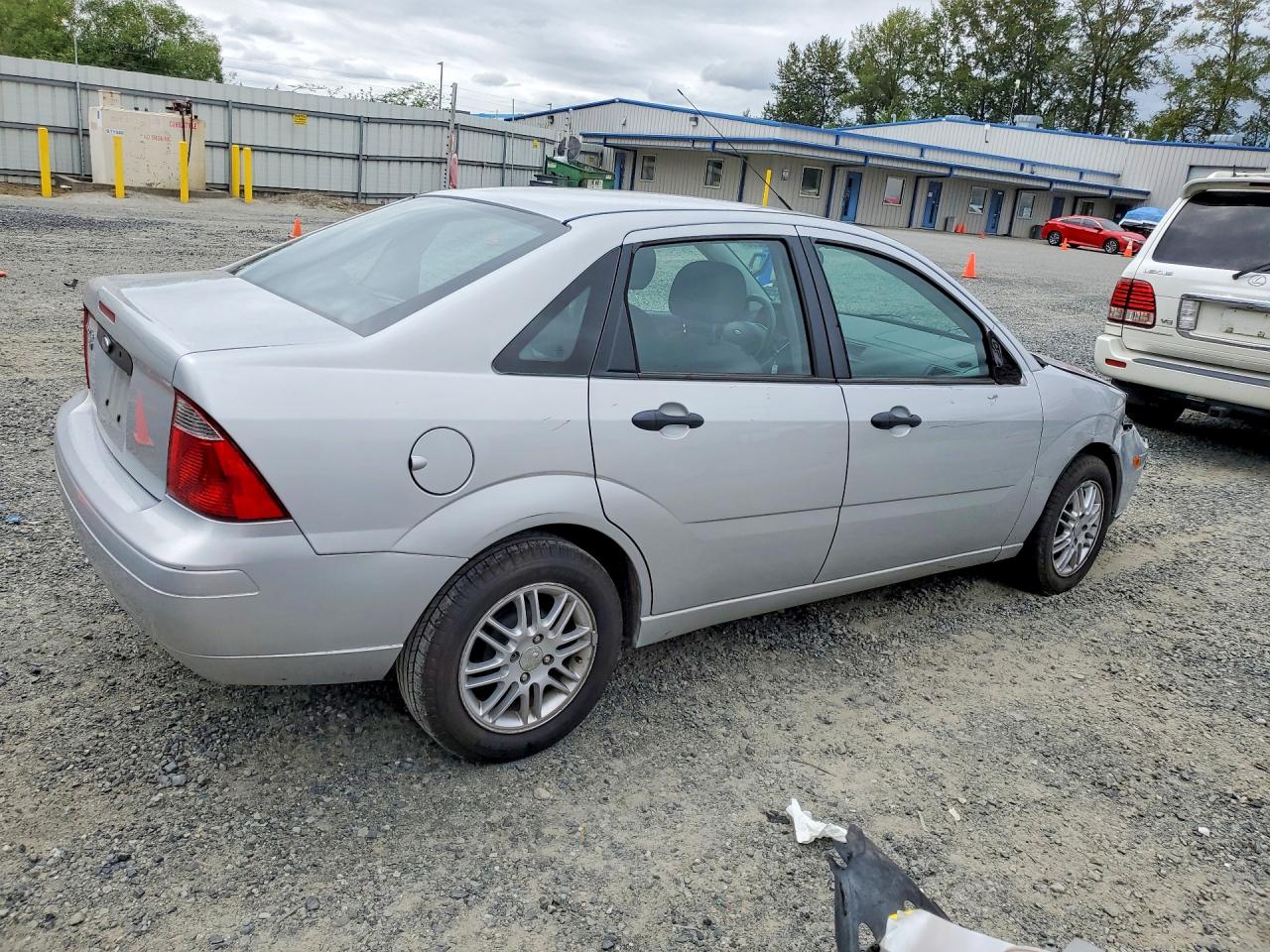2007 Ford Focus Zx4 Silver vin: 1FAHP34N77W291003