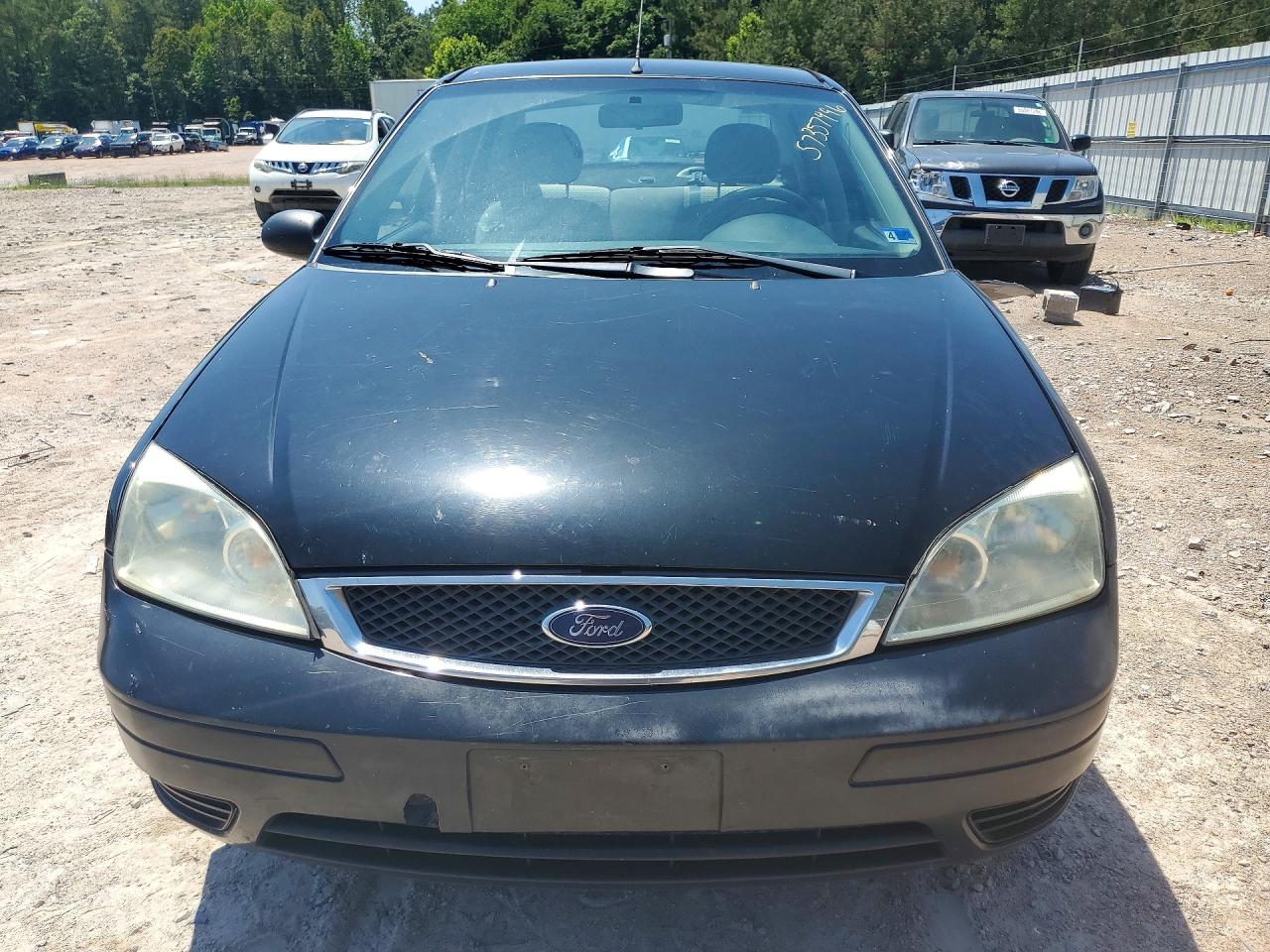 2007 Ford Focus Zx4 Black vin: 1FAHP34N77W342029