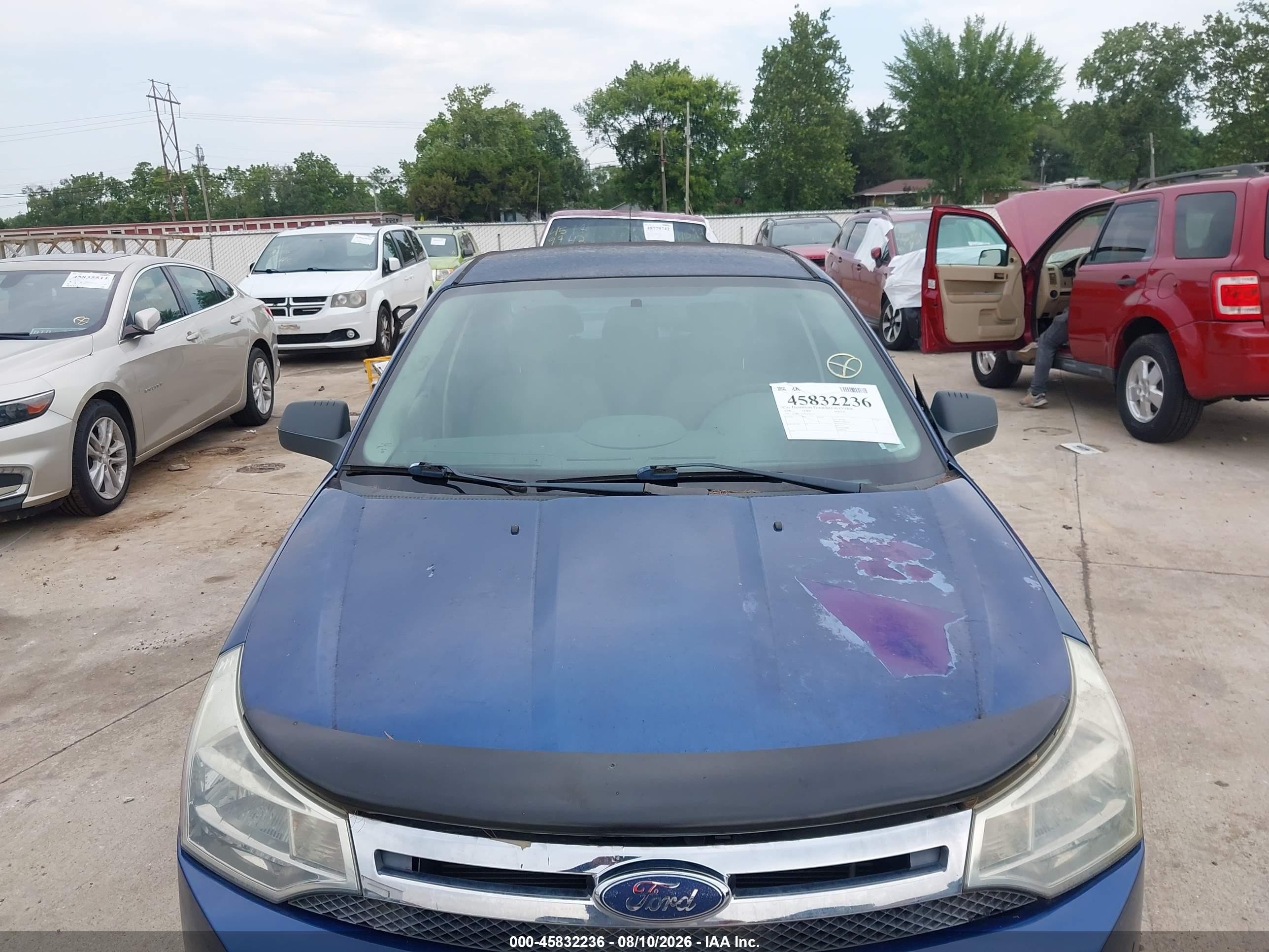 2009 Ford Focus S Blue vin: 1FAHP34N79W180597