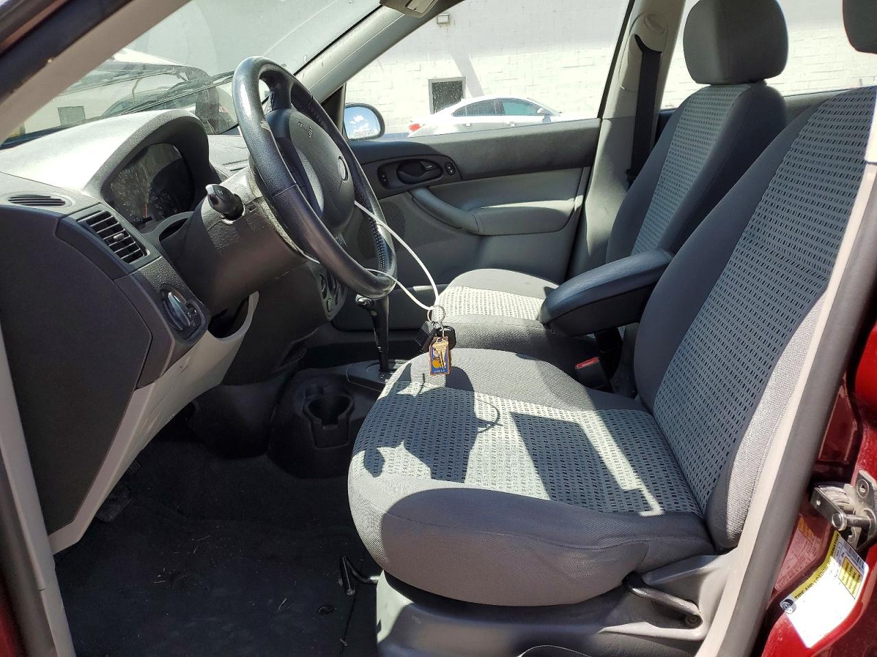 2006 Ford Focus Zx4 Красный vin: 1FAHP34N86W108710