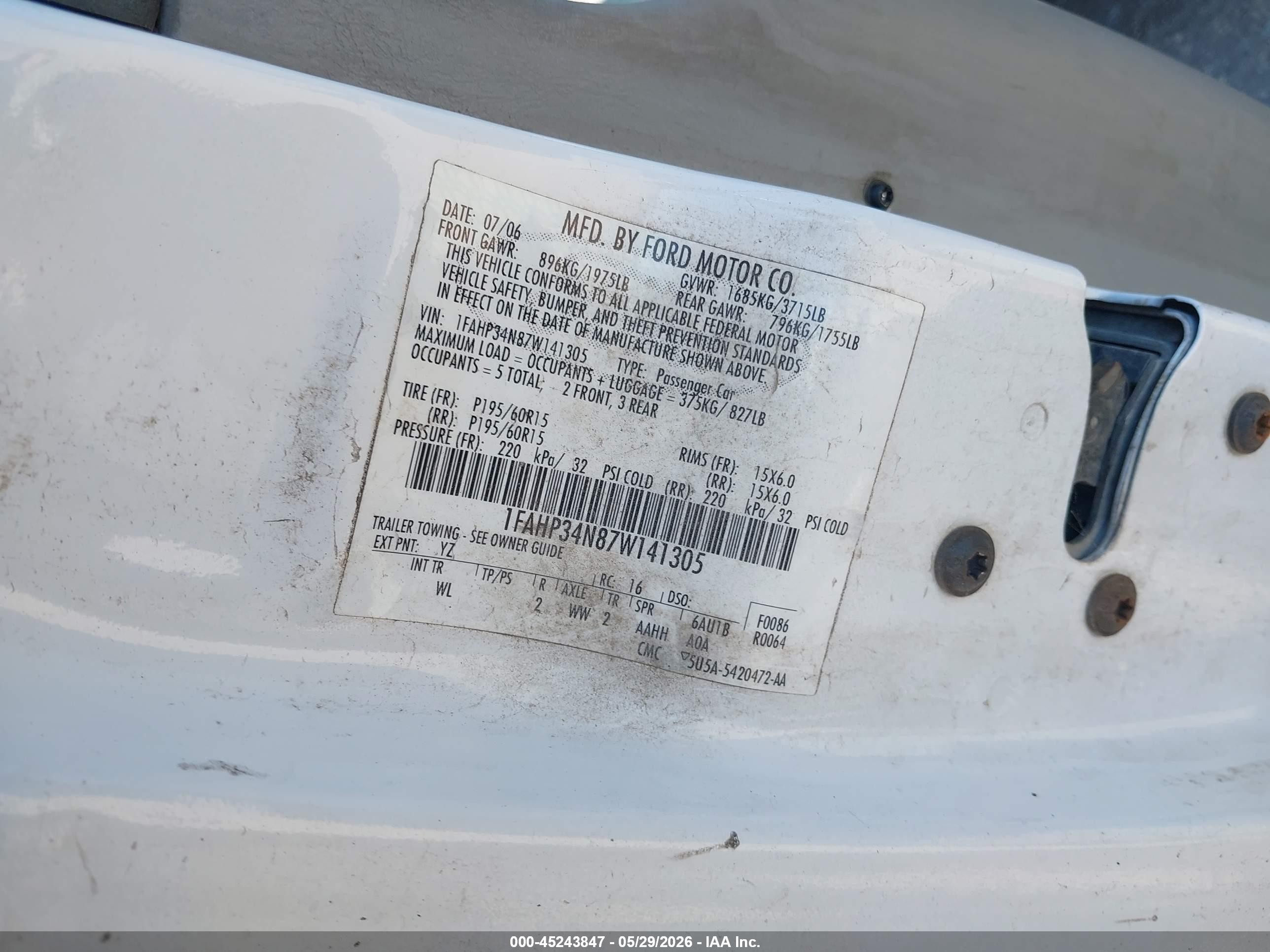 2007 Ford Focus S/se/ses White vin: 1FAHP34N87W141305